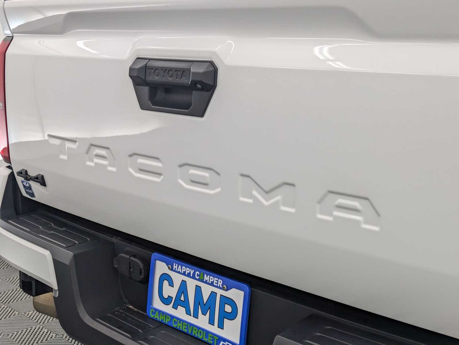 Thumbnail: 2024 Toyota Tacoma - 11