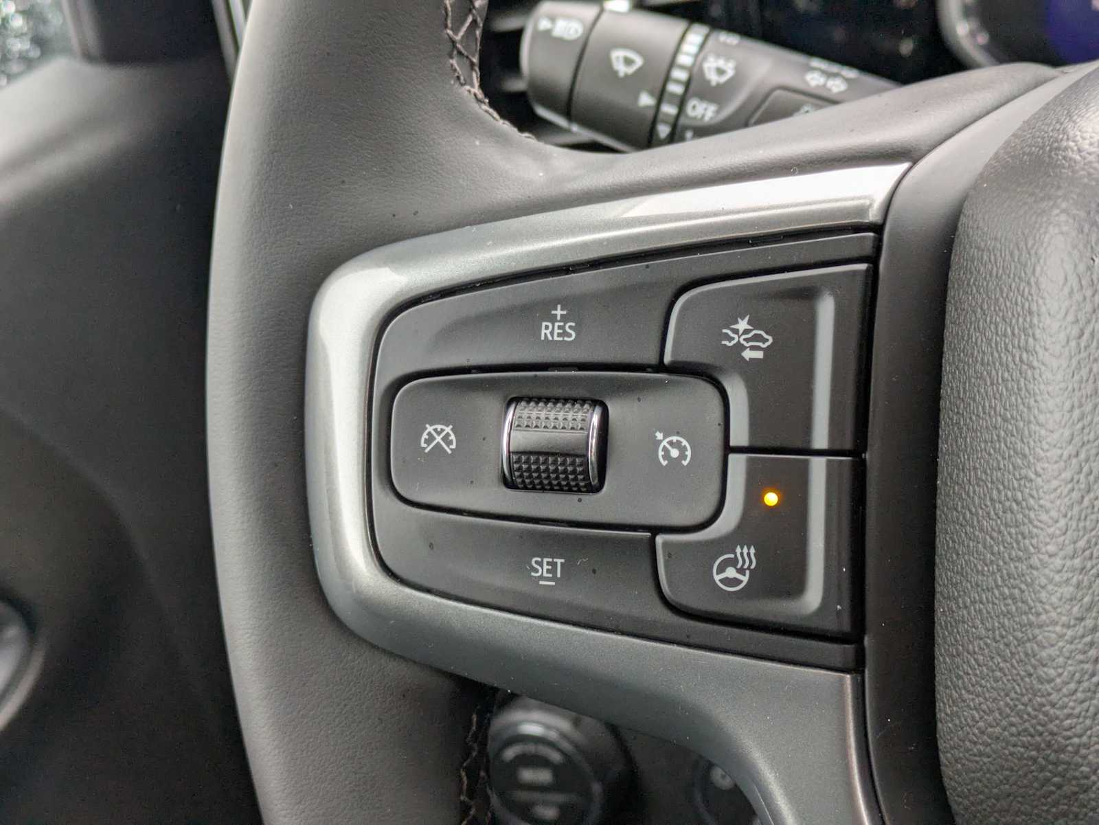 Thumbnail: 2026 Chevrolet Silverado 1500 - 24