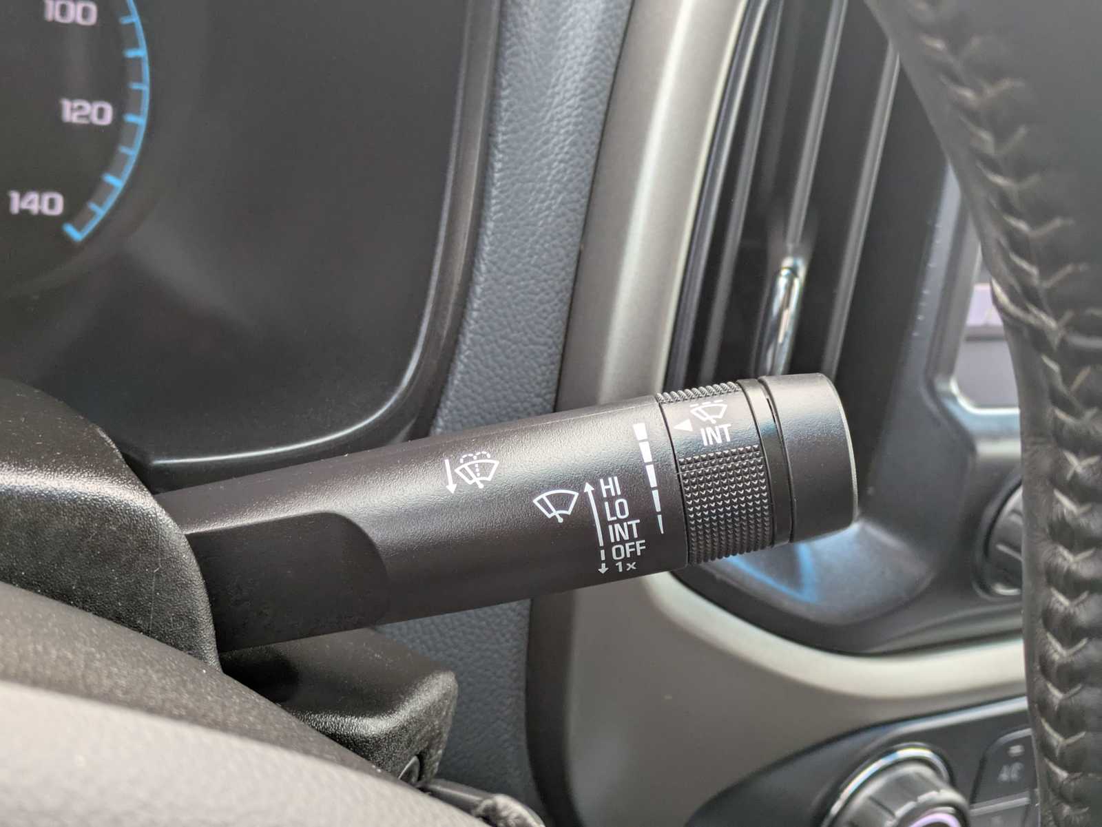 Thumbnail: 2018 Chevrolet Colorado - 25