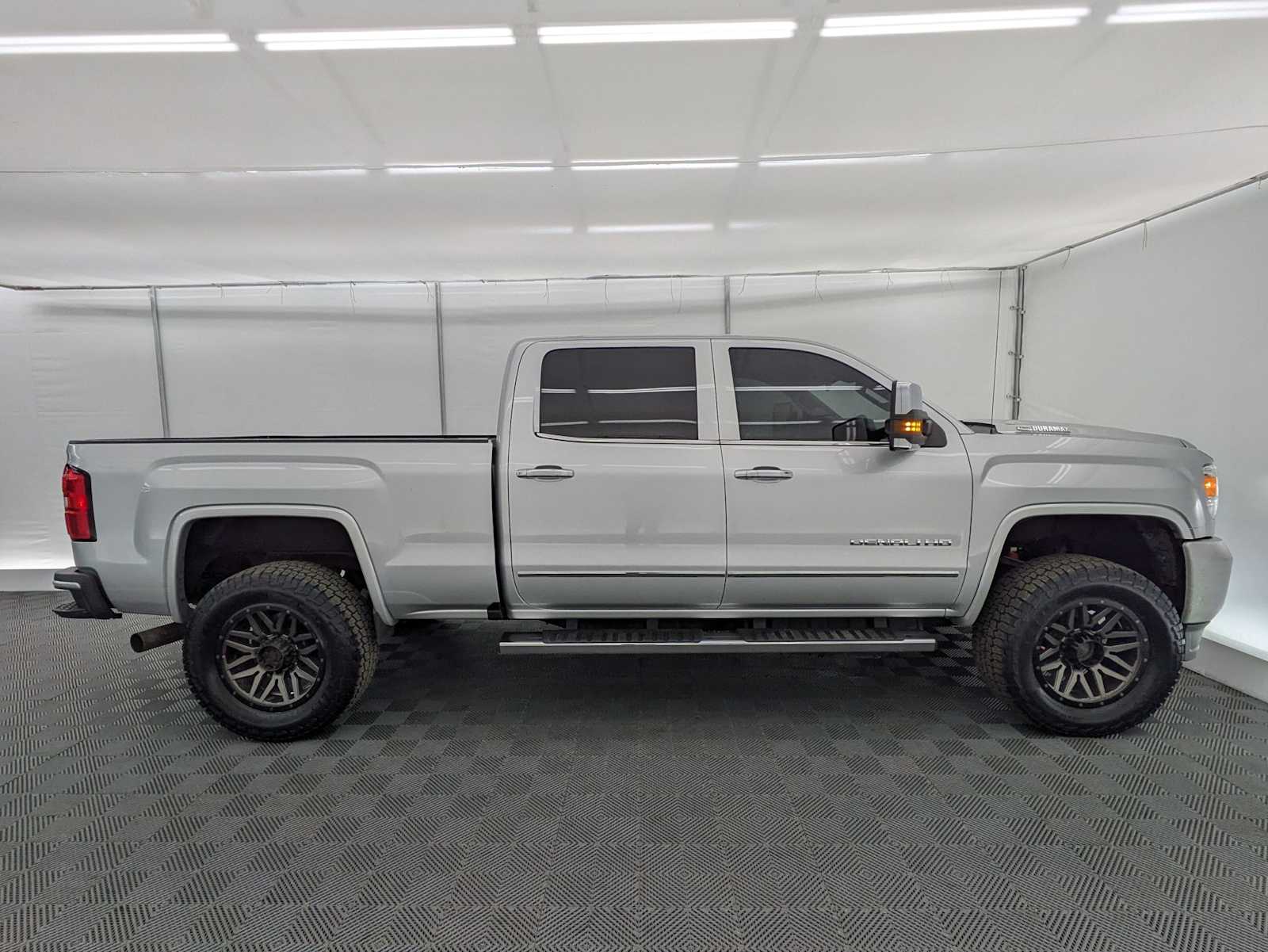 Thumbnail: 2019 GMC Sierra 2500 - 7