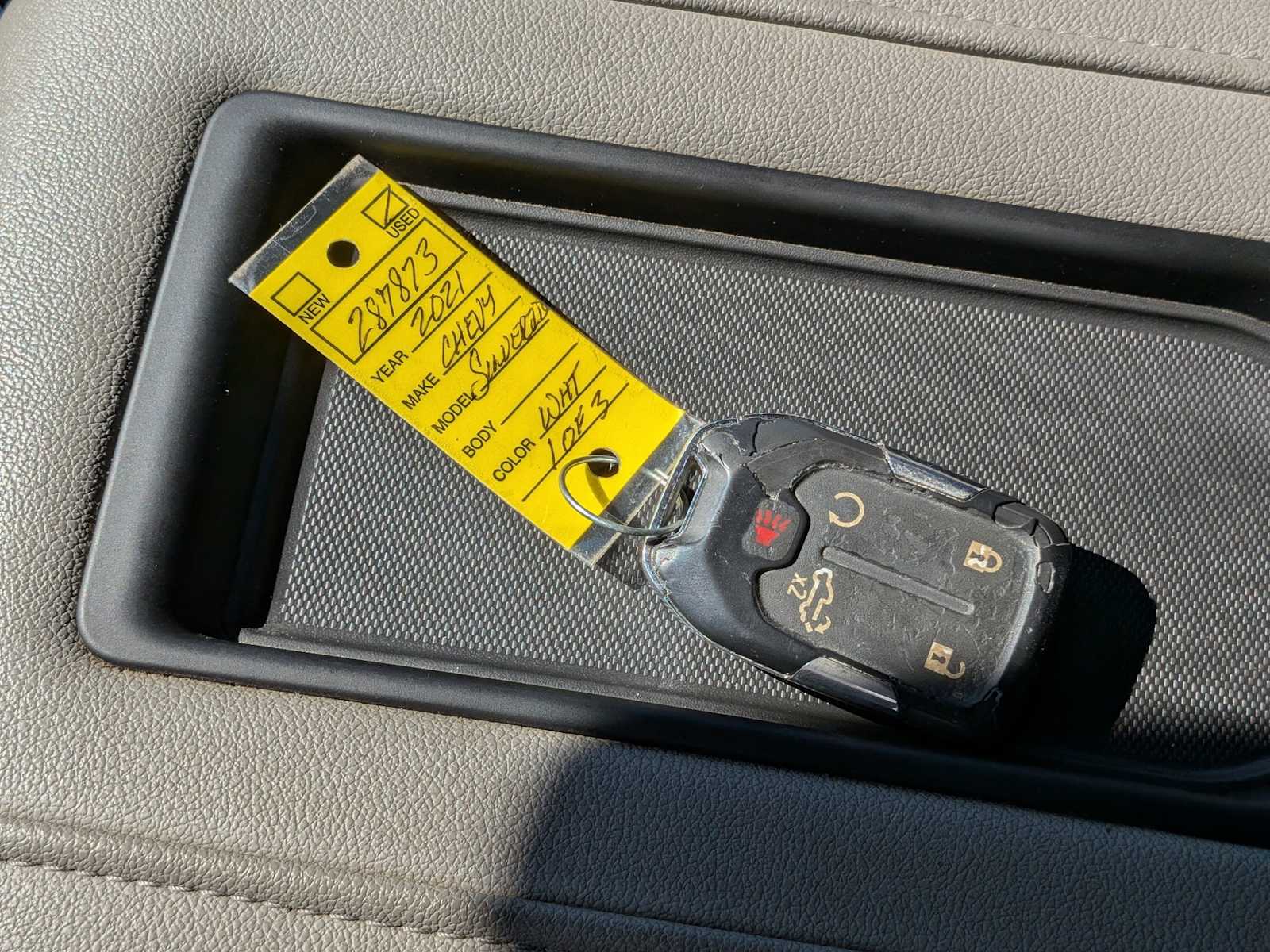 Thumbnail: 2021 Chevrolet Silverado 1500 - 36