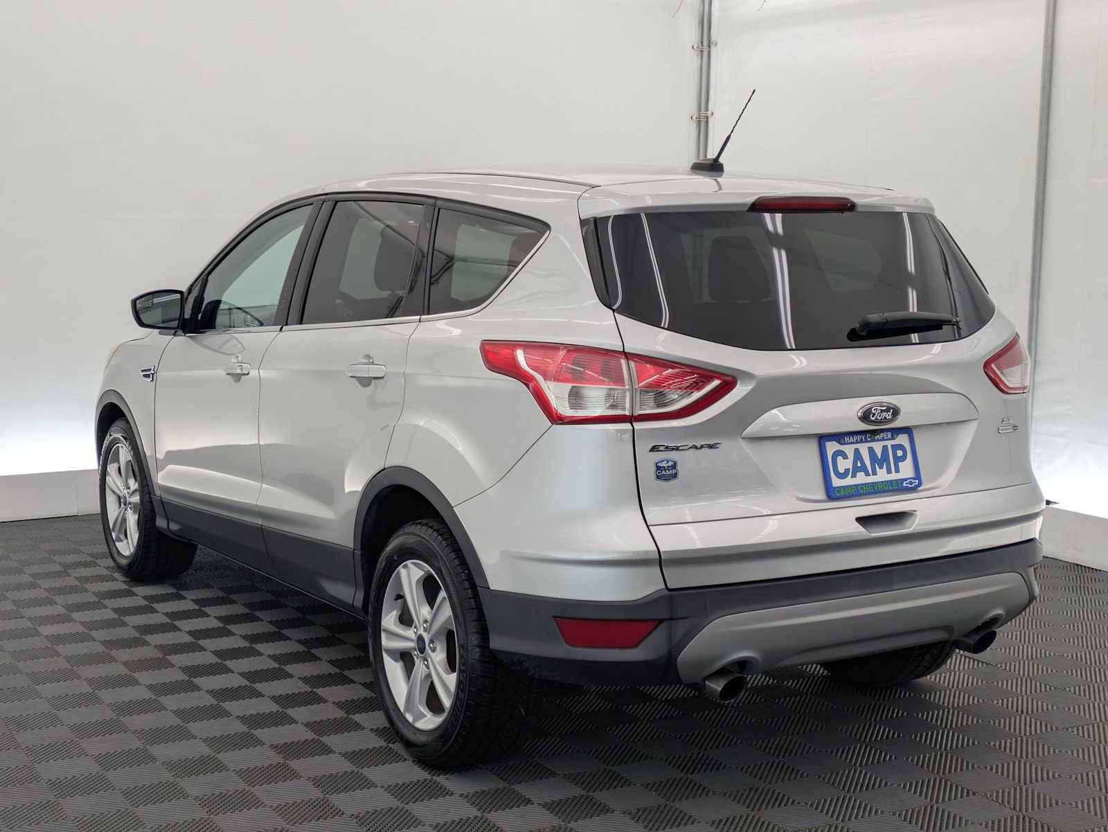 Thumbnail: 2015 Ford Escape - 4