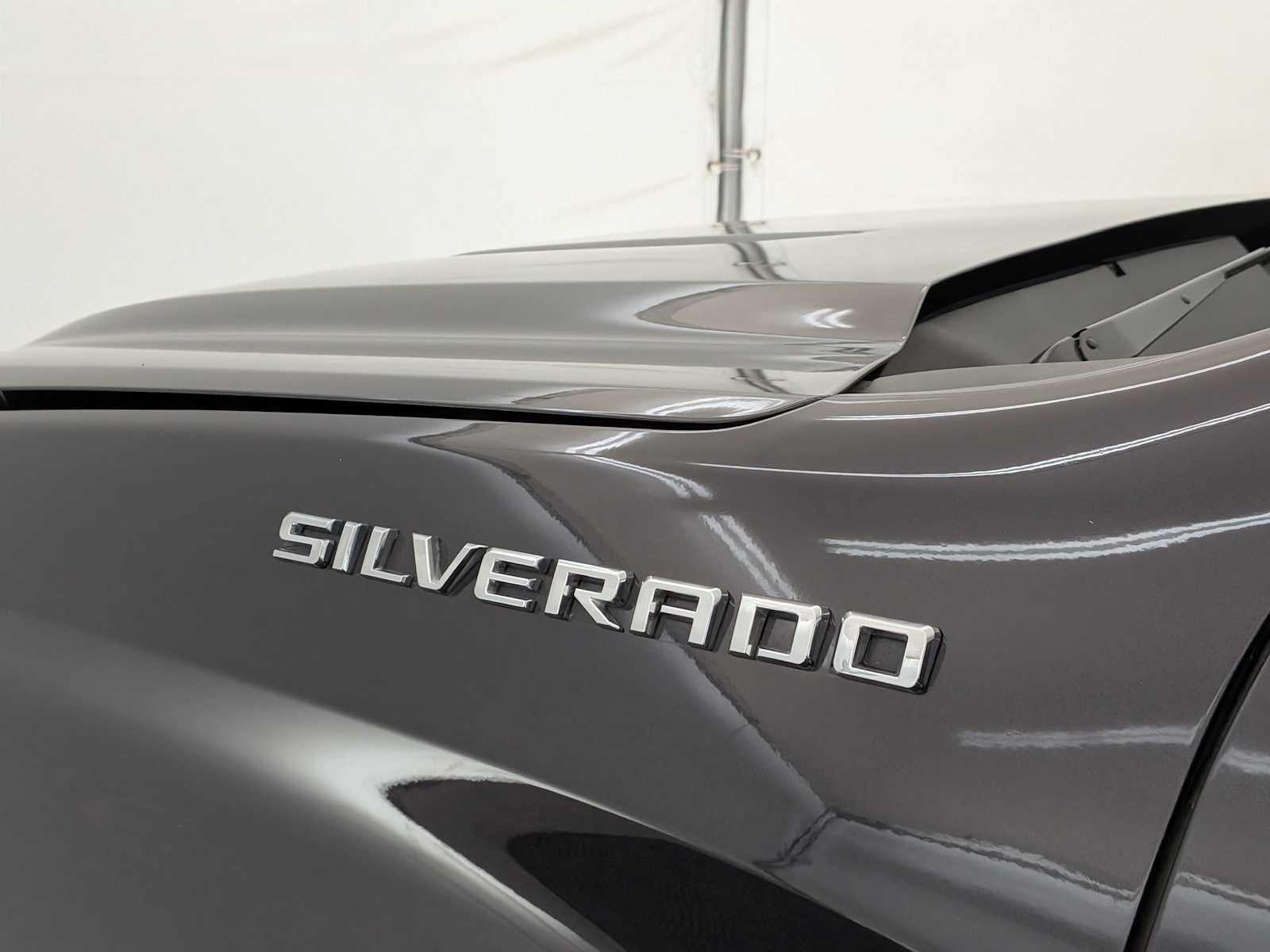 Thumbnail: 2022 Chevrolet Silverado 1500 - 11