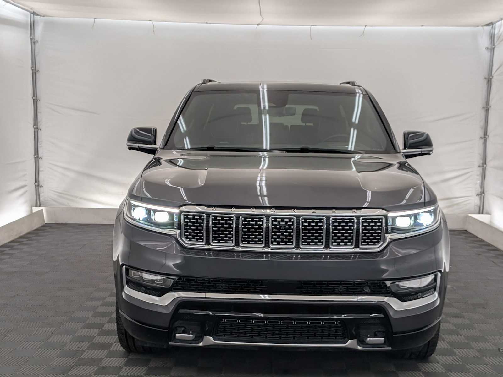 Thumbnail: 2024 Jeep Grand Wagoneer - 9