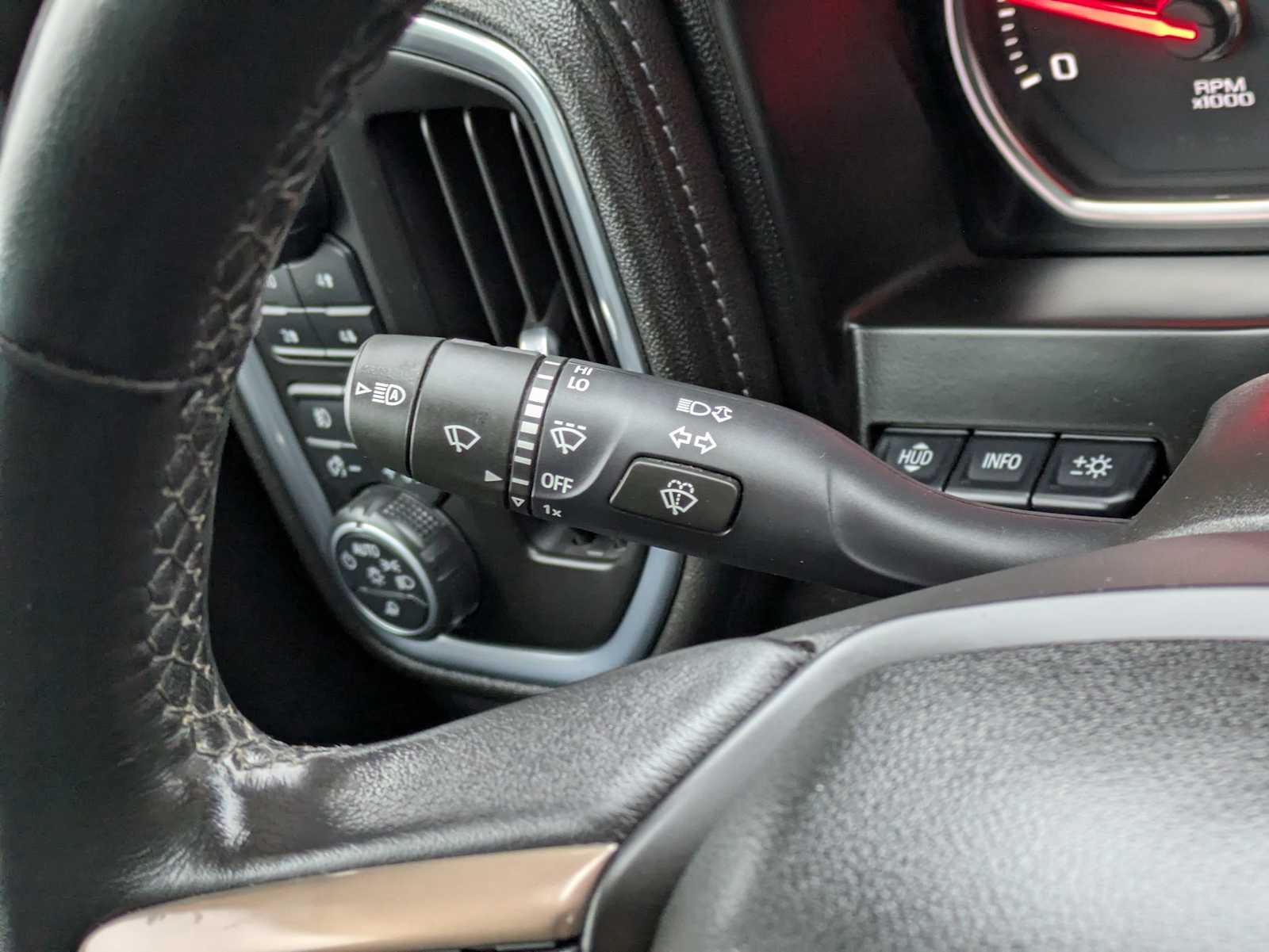 Thumbnail: 2021 Chevrolet Silverado 2500 - 29