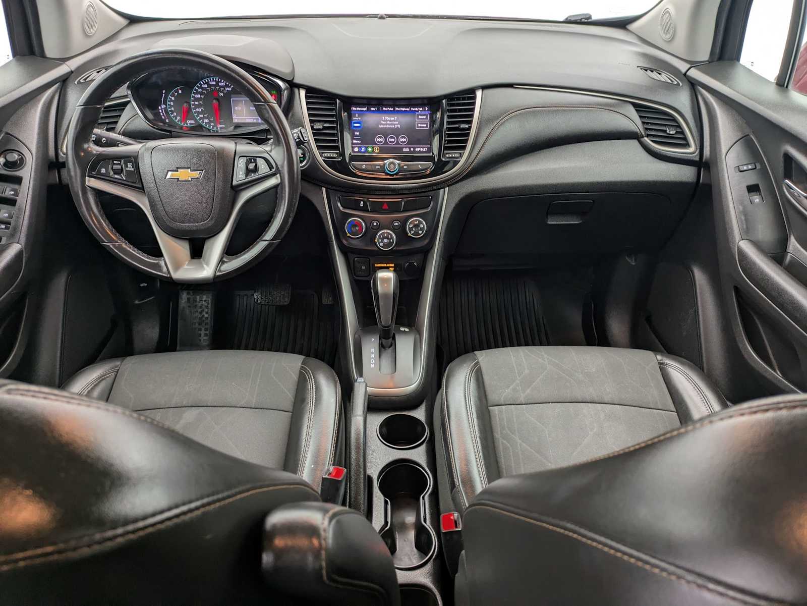 Thumbnail: 2020 Chevrolet Trax - 16