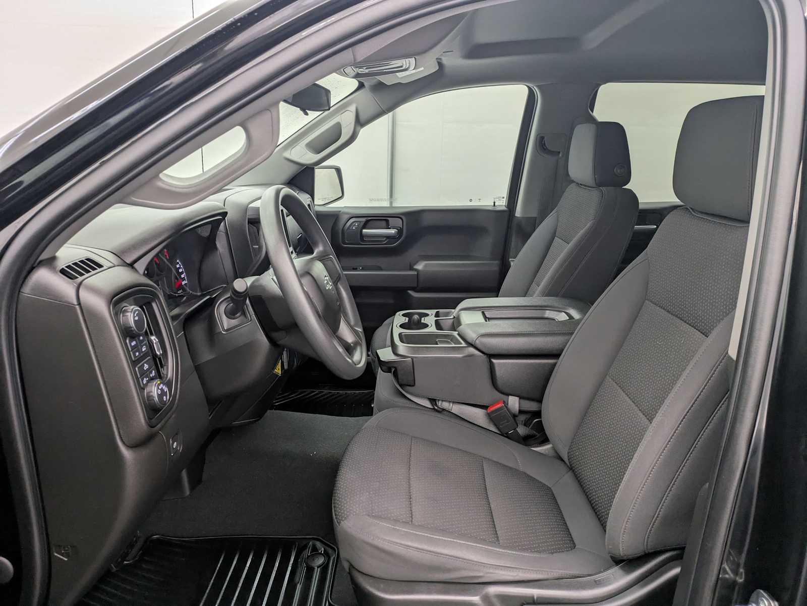 Thumbnail: 2021 Chevrolet Silverado 1500 - 17