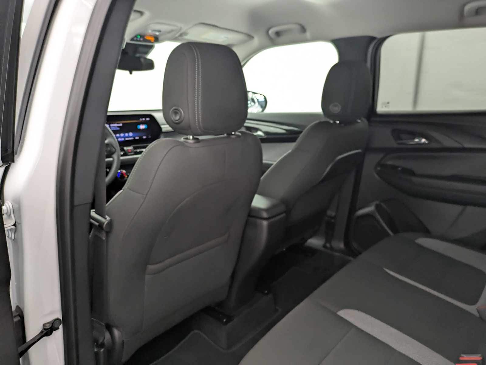 Thumbnail: 2025 Chevrolet TrailBlazer - 18