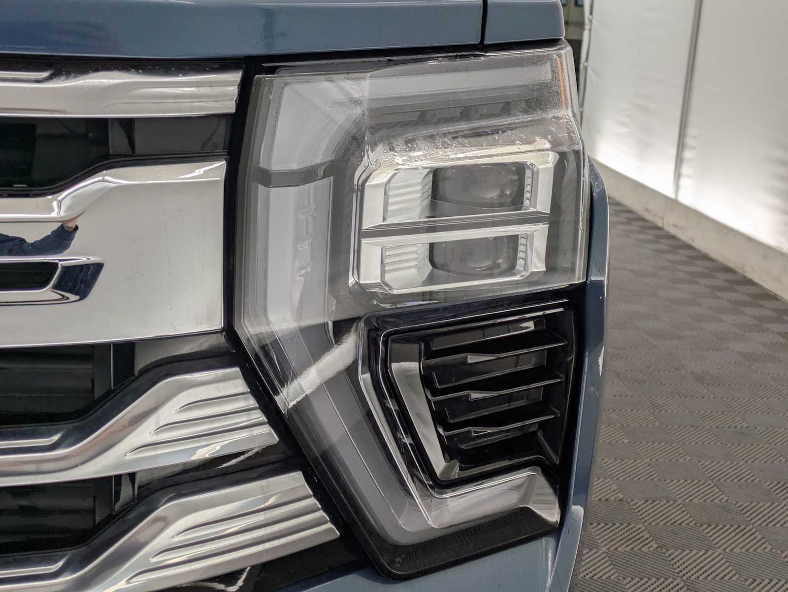 Thumbnail: 2024 Chevrolet Silverado 3500 - 10