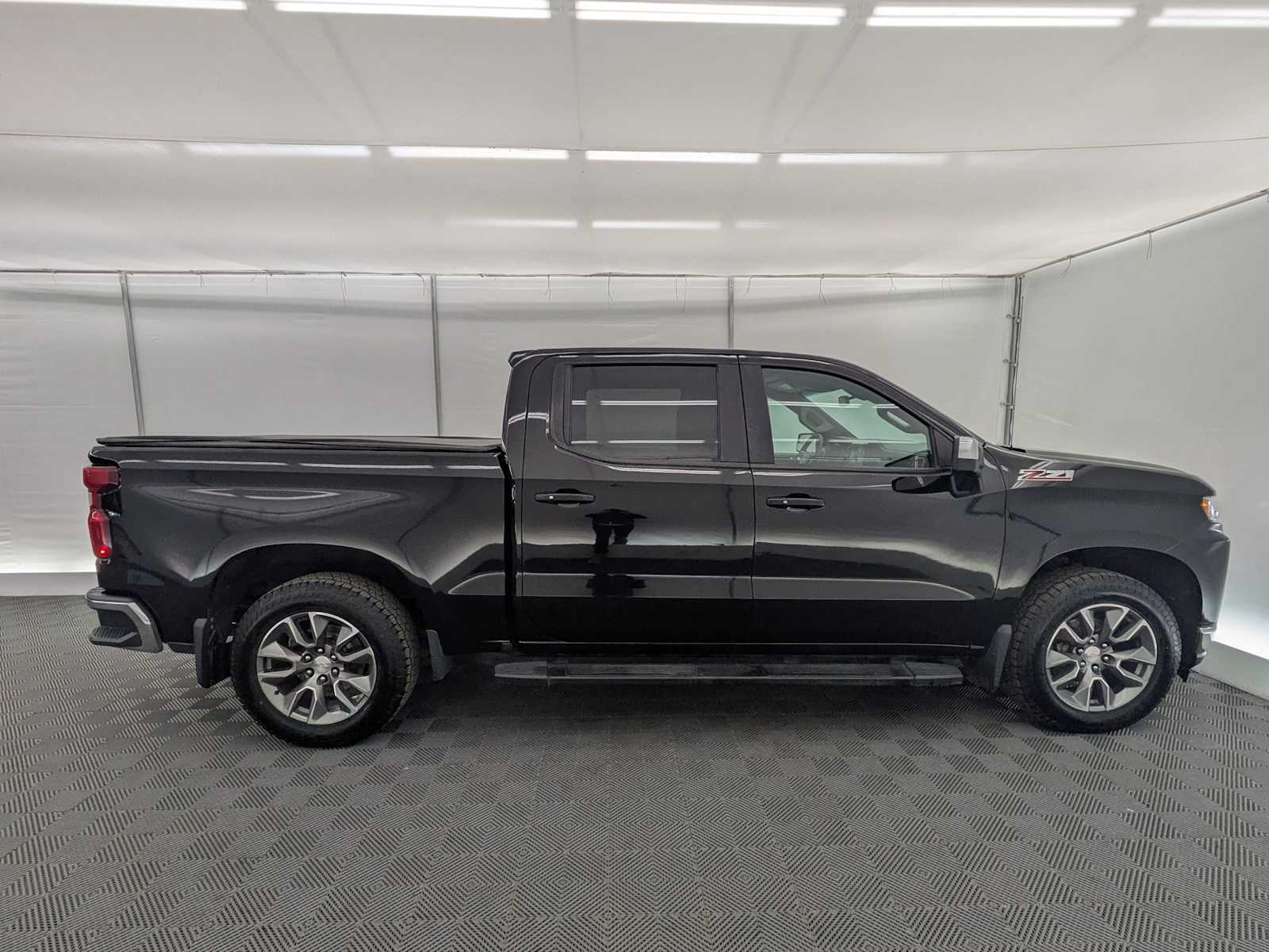 Thumbnail: 2019 Chevrolet Silverado 1500 - 7