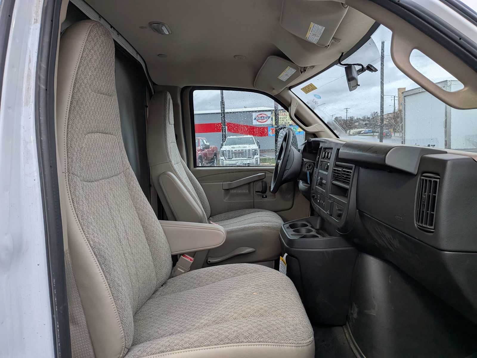 Thumbnail: 2024 Chevrolet Express - 15