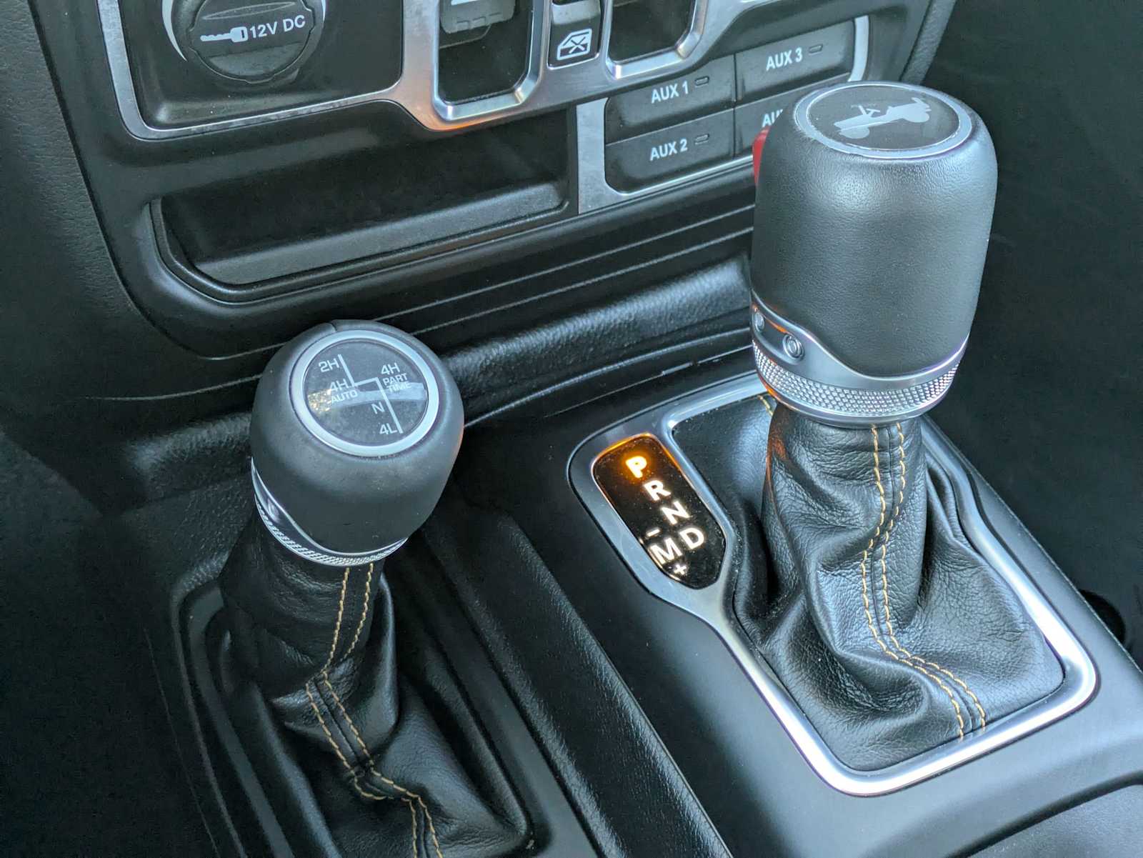 Thumbnail: 2023 Jeep Wrangler - 32