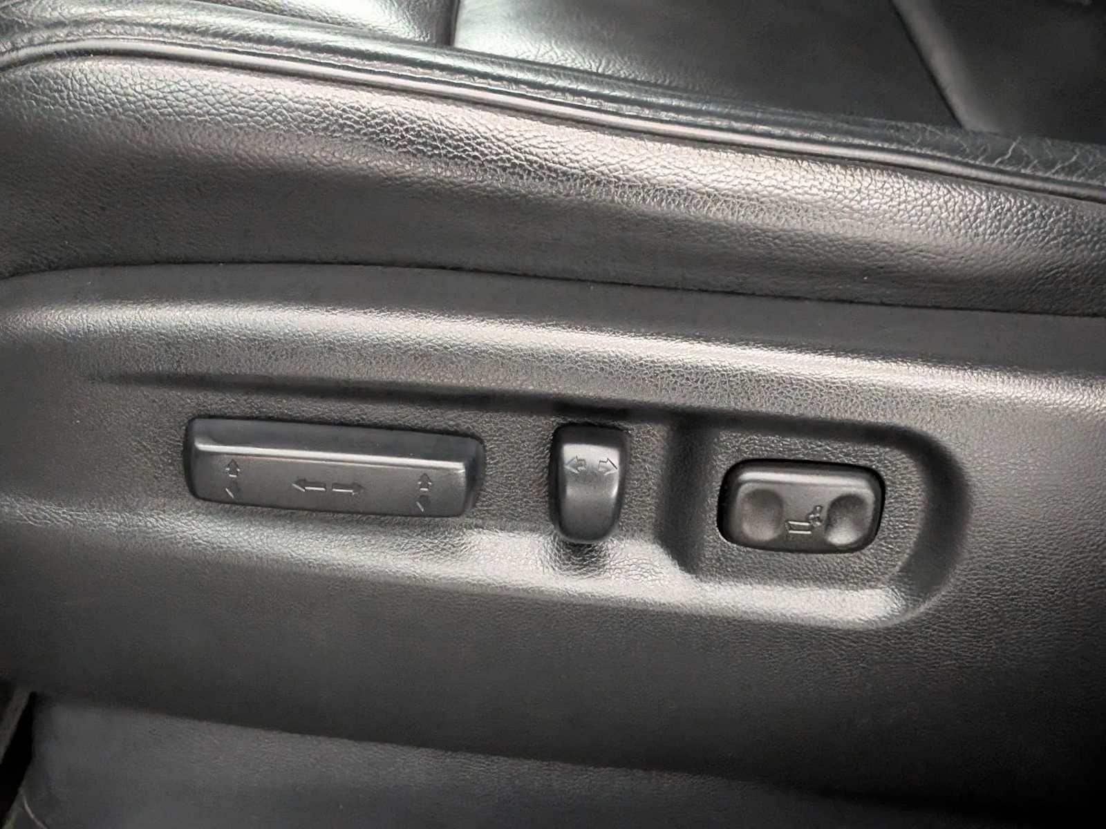 Thumbnail: 2015 Honda Pilot - 18