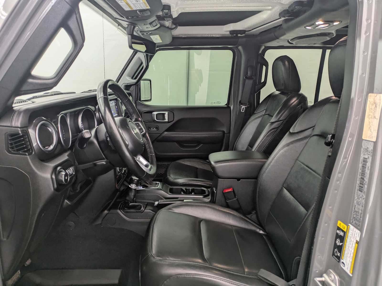 Thumbnail: 2020 Jeep Wrangler - 16