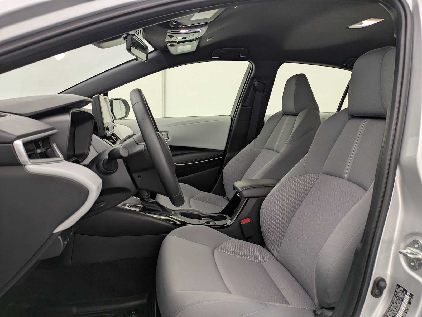 Thumbnail: 2025 Toyota Corolla - 17