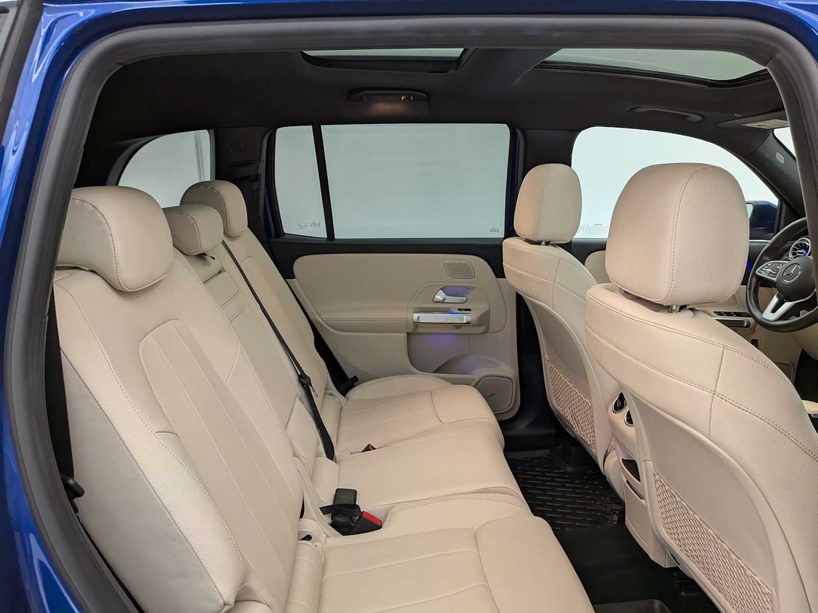 Thumbnail: 2021 Mercedes-Benz GLB - 22