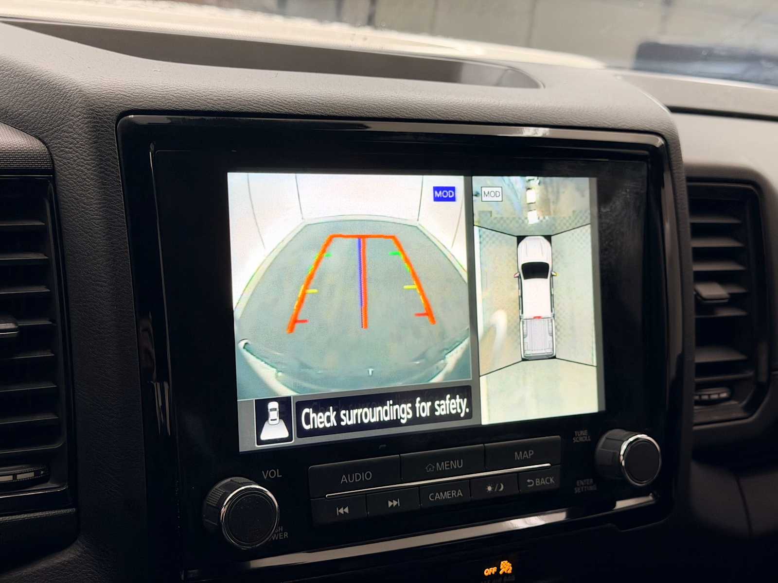 Thumbnail: 2022 Nissan Frontier - 31