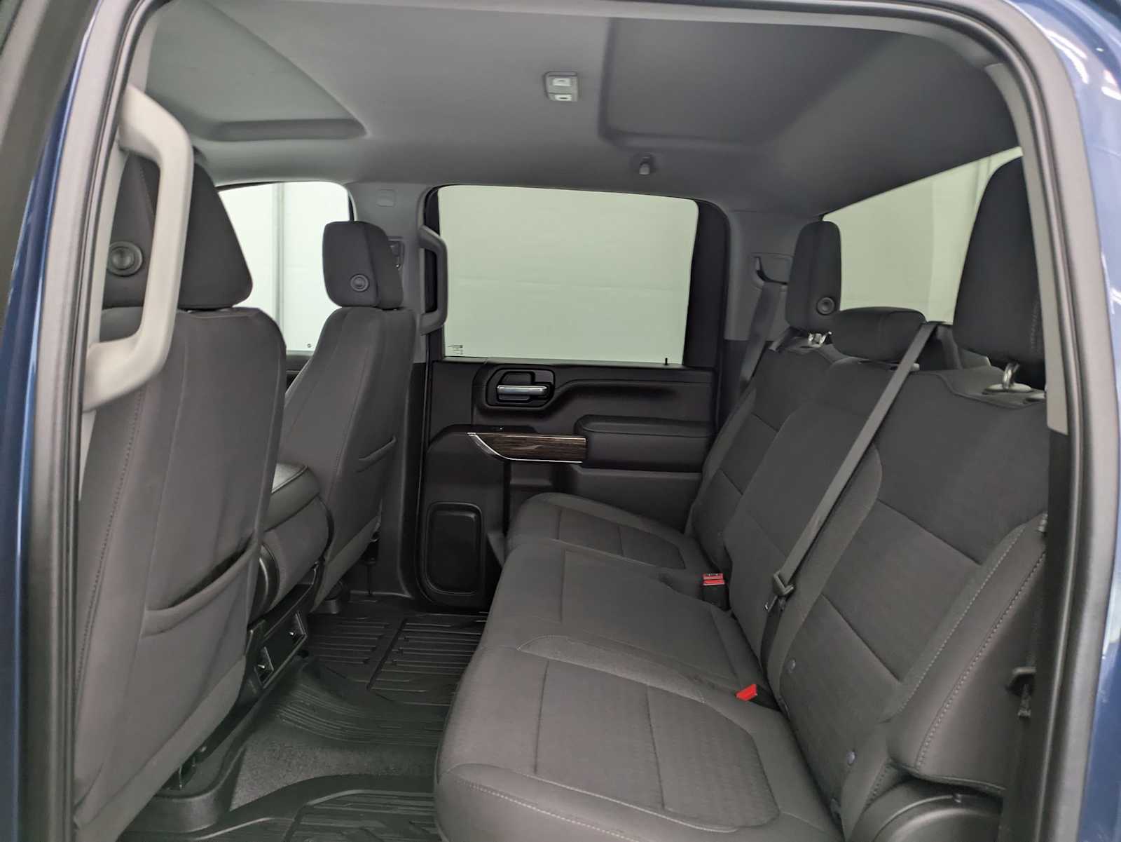 Thumbnail: 2023 GMC Sierra 3500 - 21