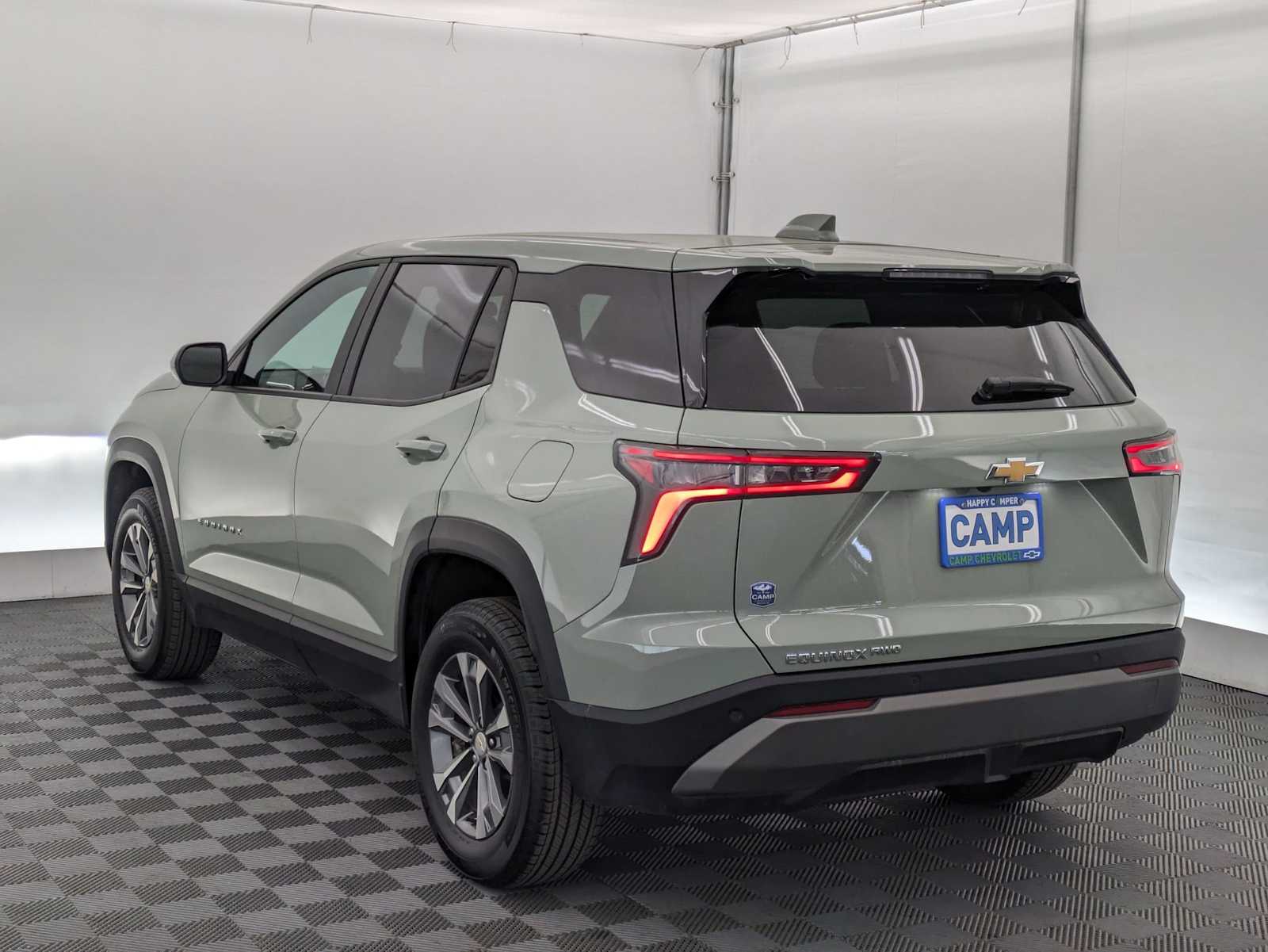 Thumbnail: 2026 Chevrolet Equinox - 4