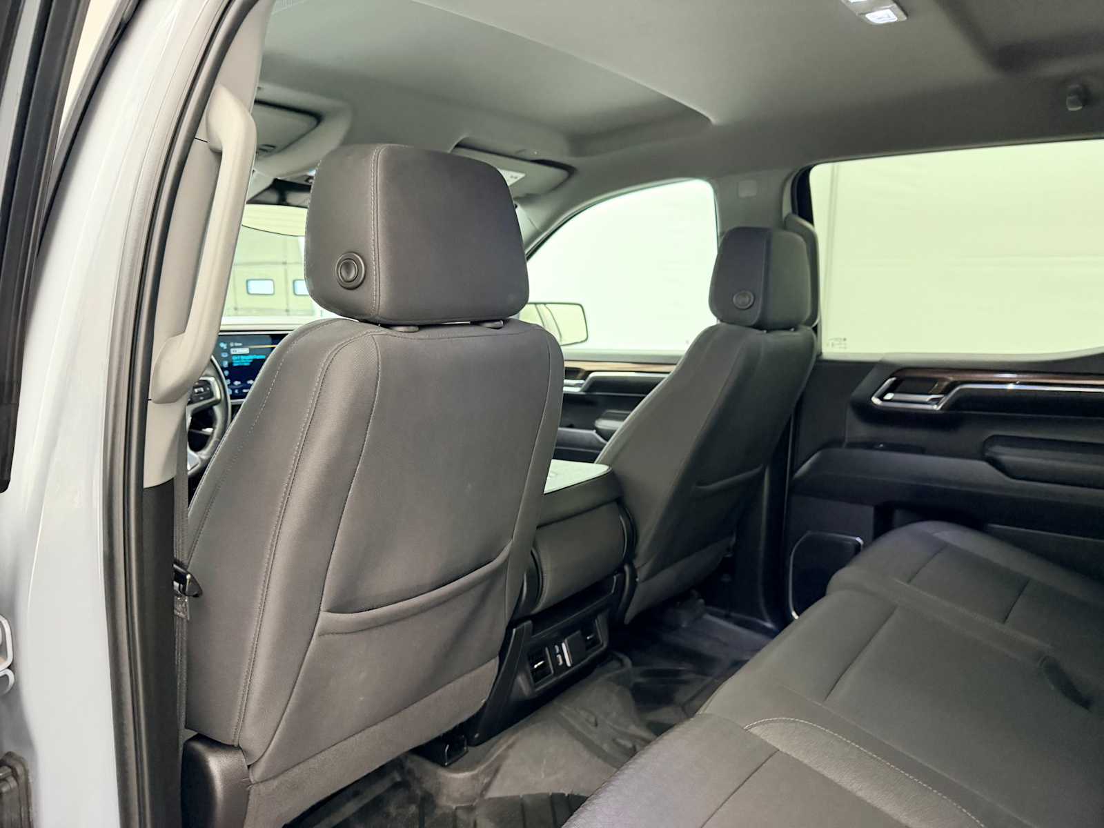 Thumbnail: 2024 Chevrolet Silverado 1500 - 20