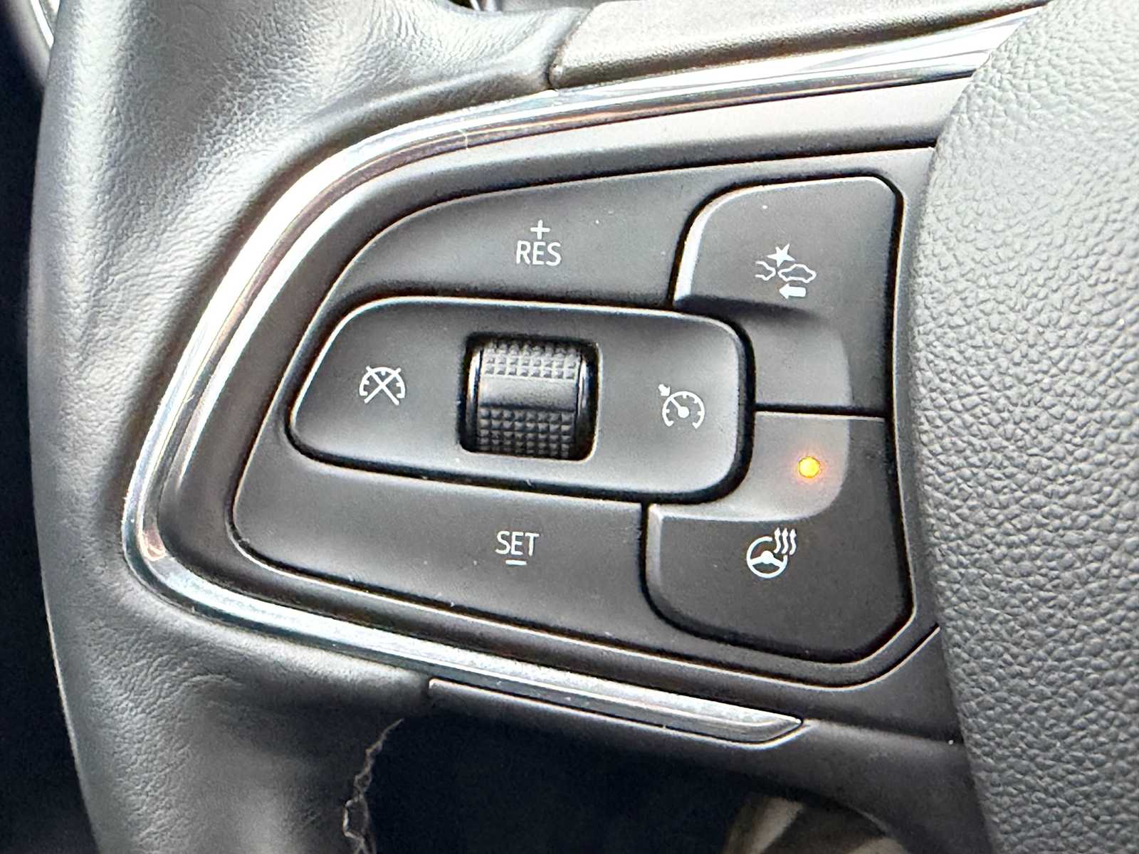 Thumbnail: 2023 Buick Envision - 24