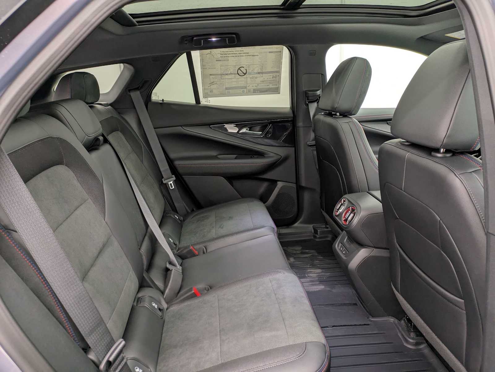 Thumbnail: 2026 Chevrolet Blazer EV - 22