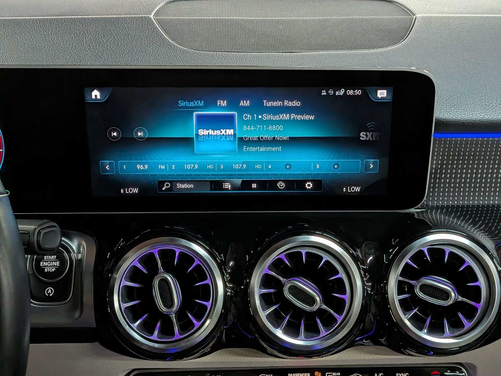 Thumbnail: 2021 Mercedes-Benz GLB - 28