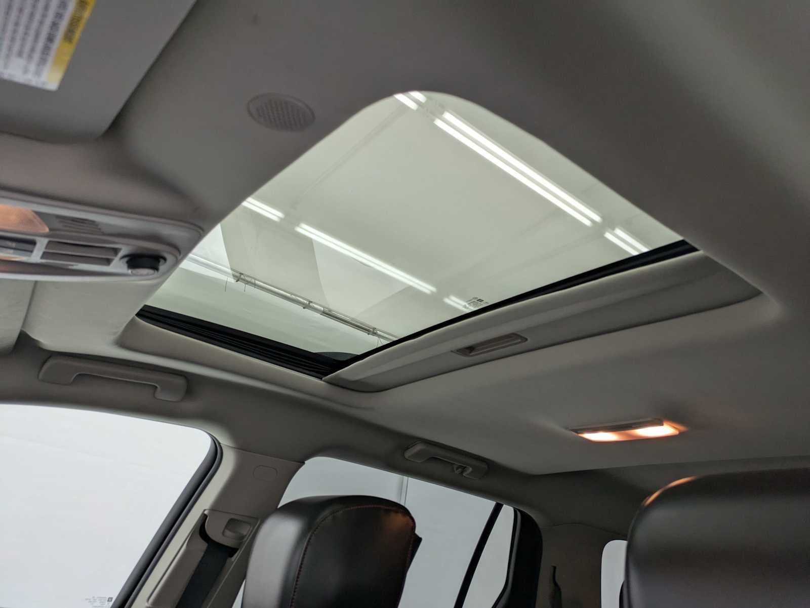 Thumbnail: 2012 GMC Terrain - 21