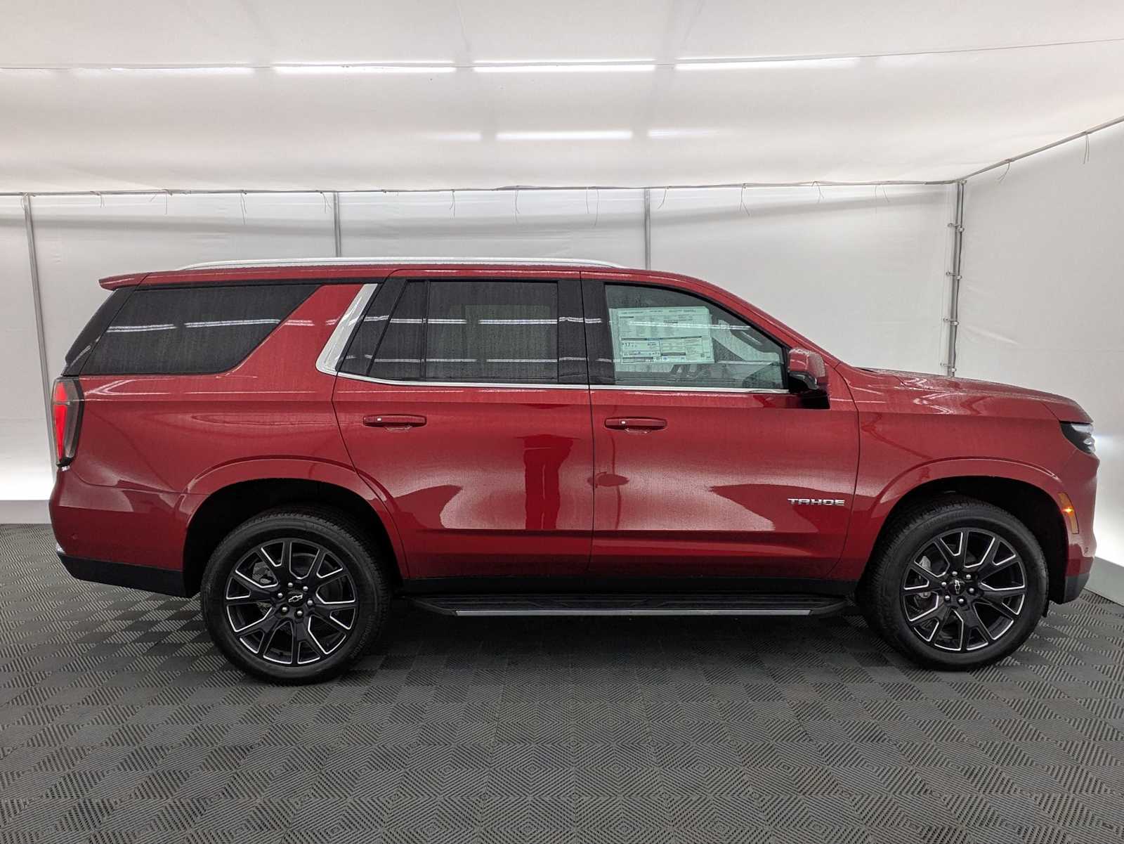 Thumbnail: 2025 Chevrolet Tahoe - 7