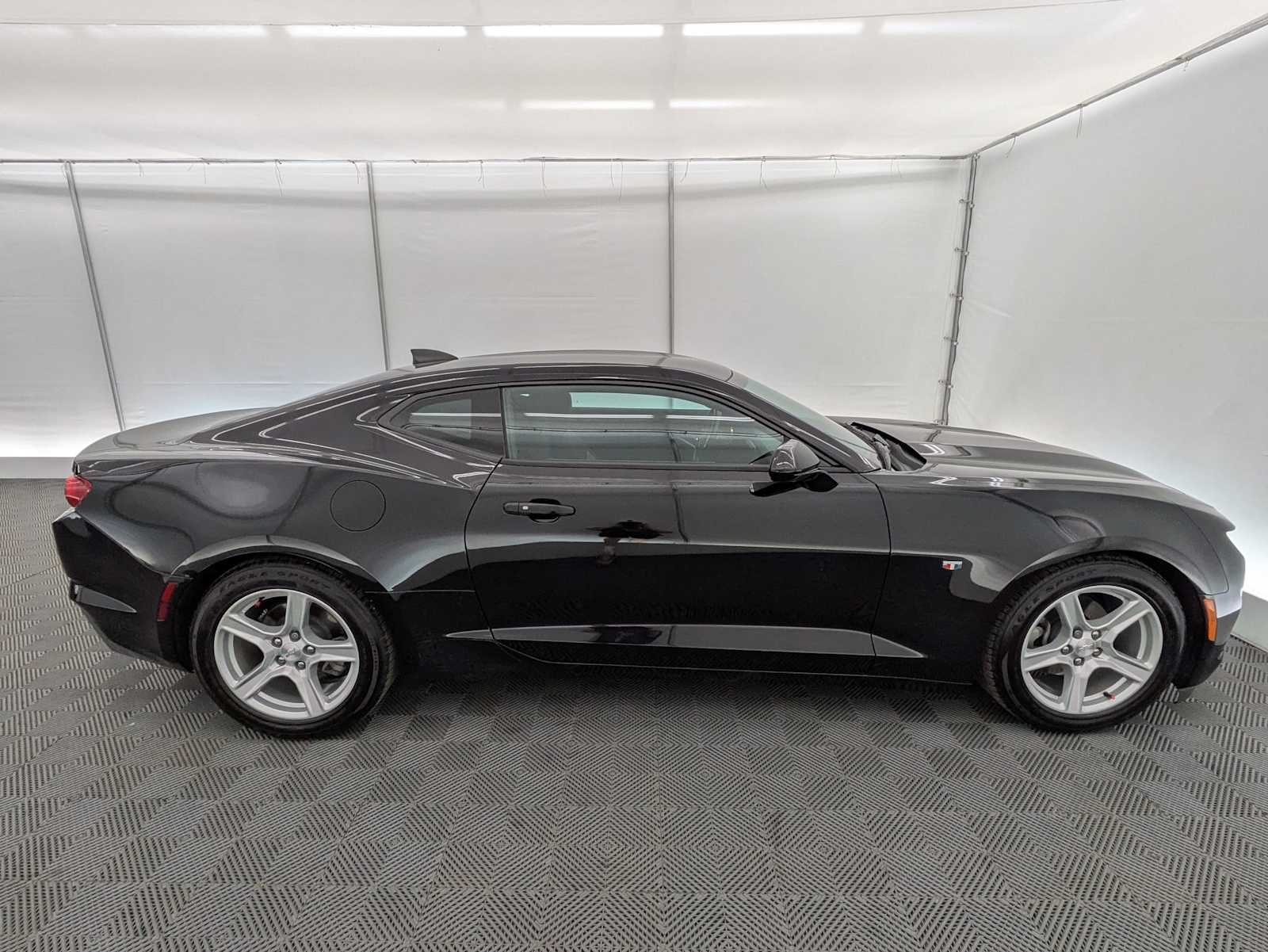 Thumbnail: 2019 Chevrolet Camaro - 7