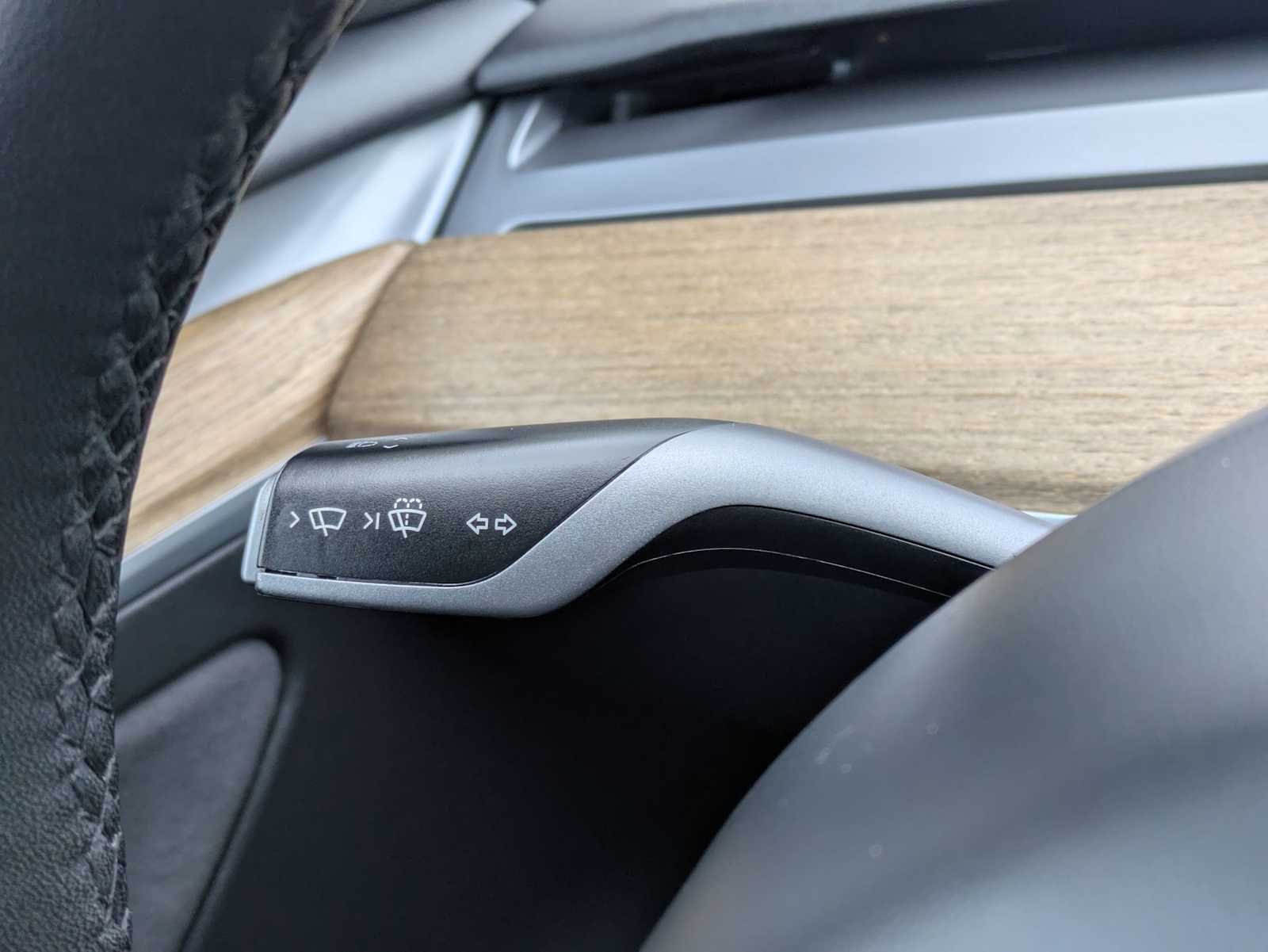 Thumbnail: 2022 Tesla Model 3 - 23