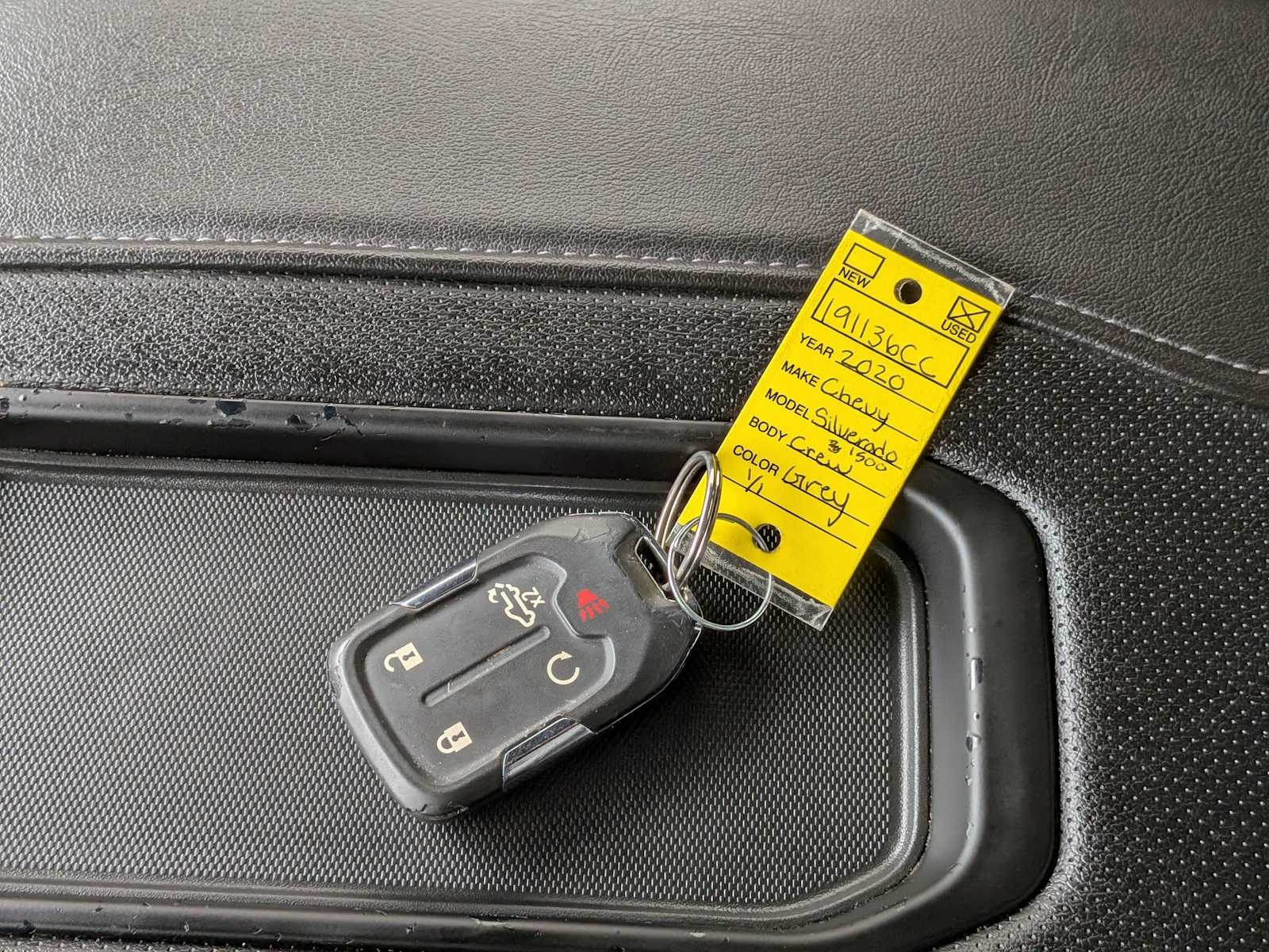 Thumbnail: 2020 Chevrolet Silverado 1500 - 37