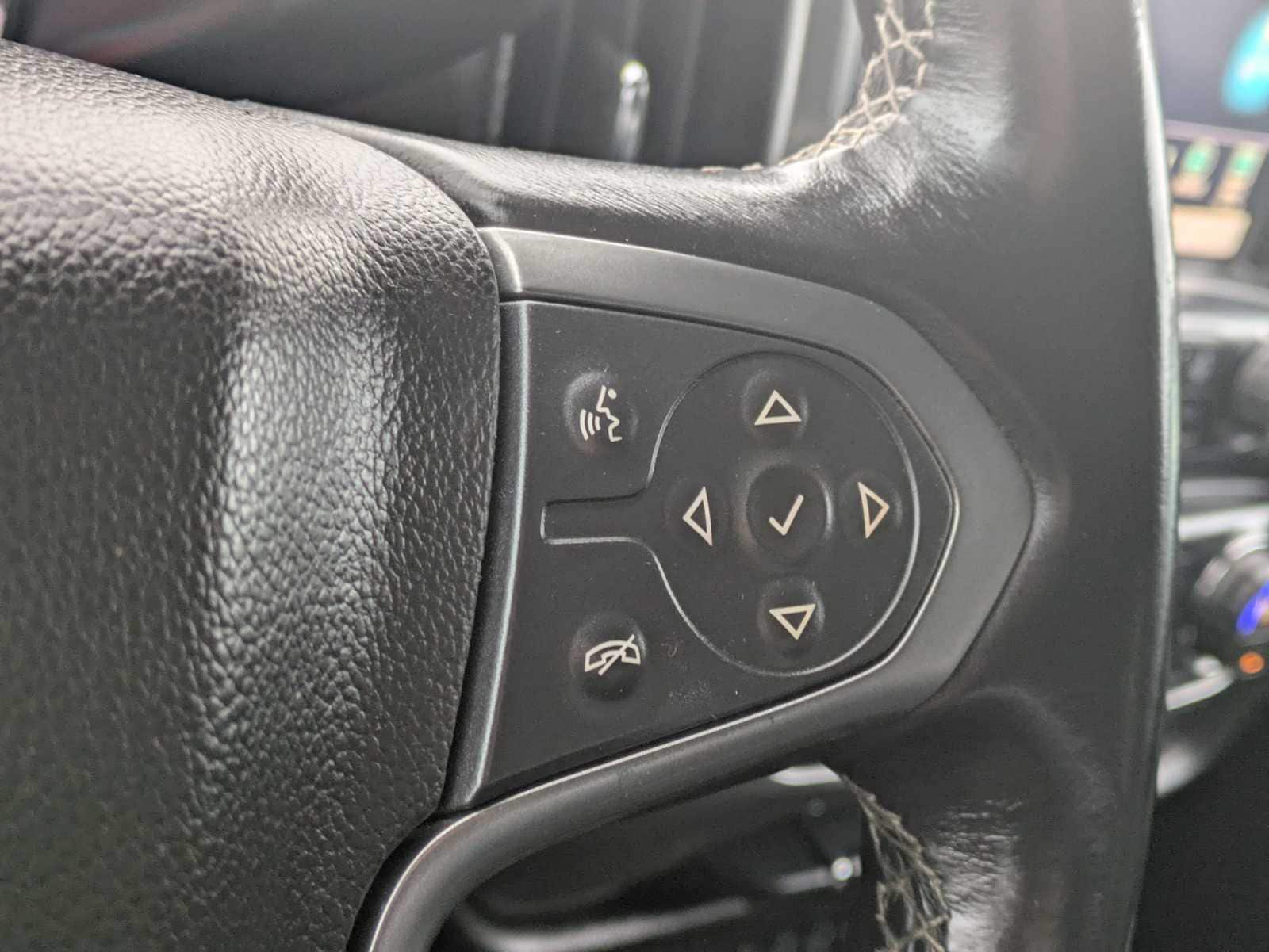 Thumbnail: 2016 Chevrolet Silverado 2500 - 27