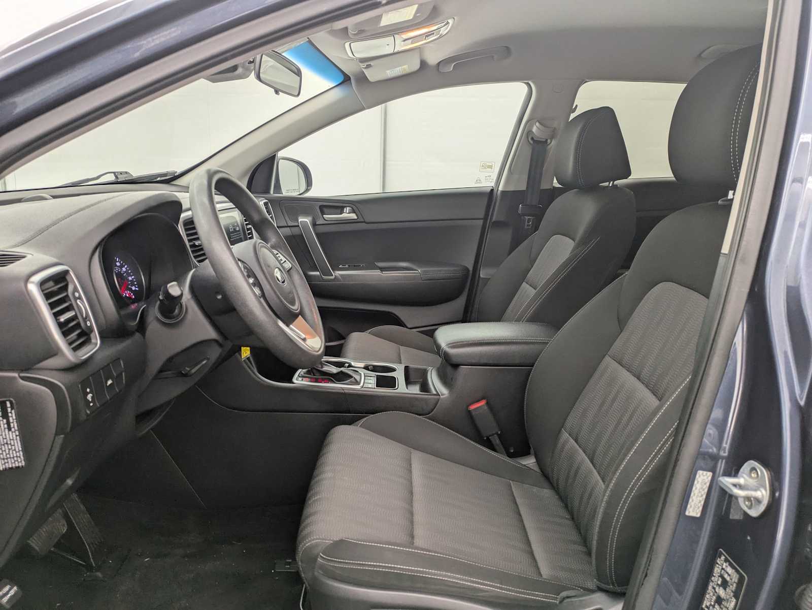 Thumbnail: 2020 Kia Sportage - 16