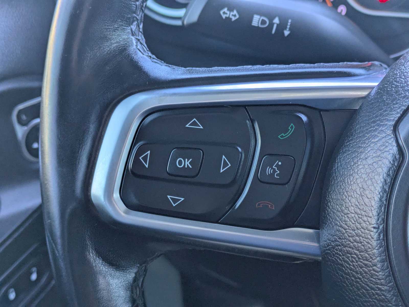Thumbnail: 2020 Jeep Wrangler - 23