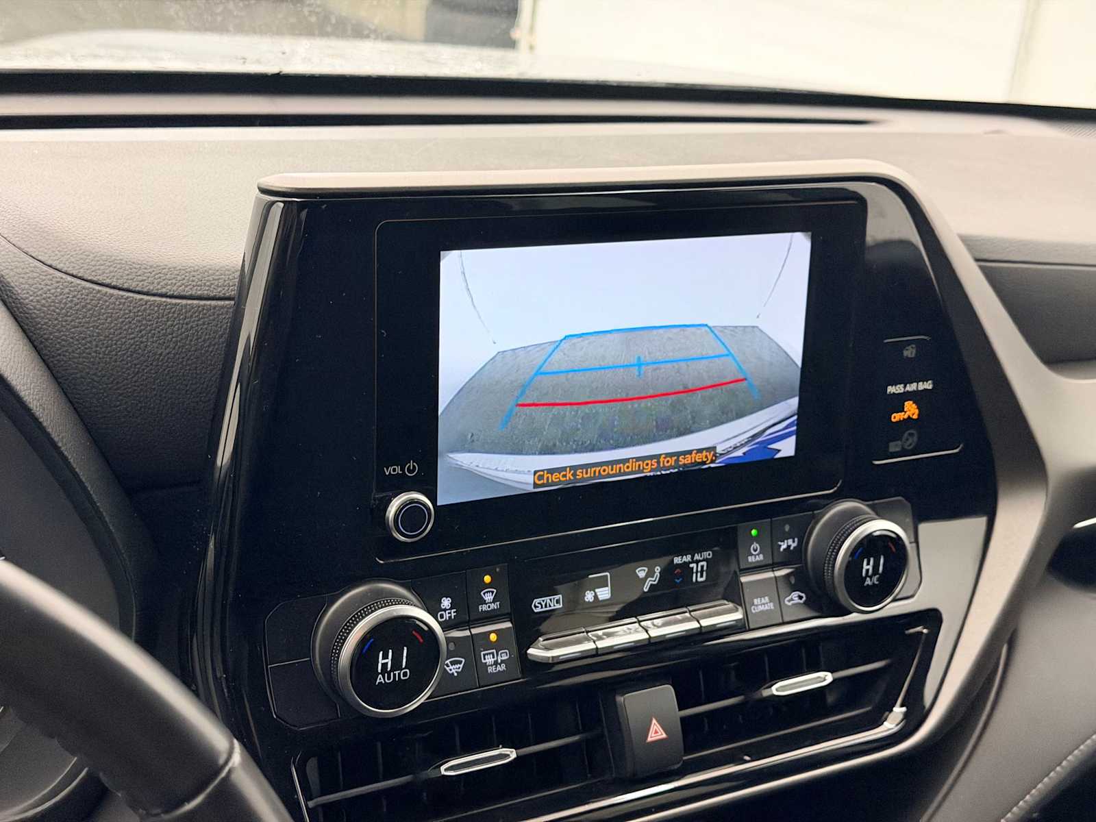 Thumbnail: 2024 Toyota Highlander - 29