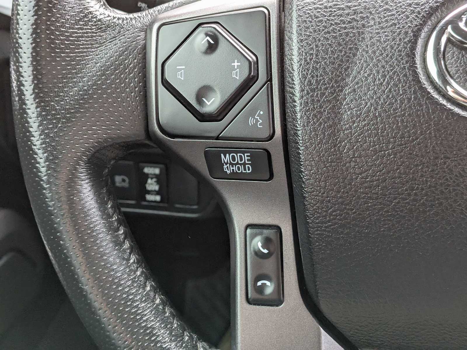 Thumbnail: 2021 Toyota Tacoma - 26