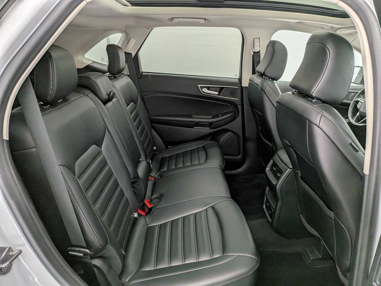 Thumbnail: 2024 Ford Edge - 22