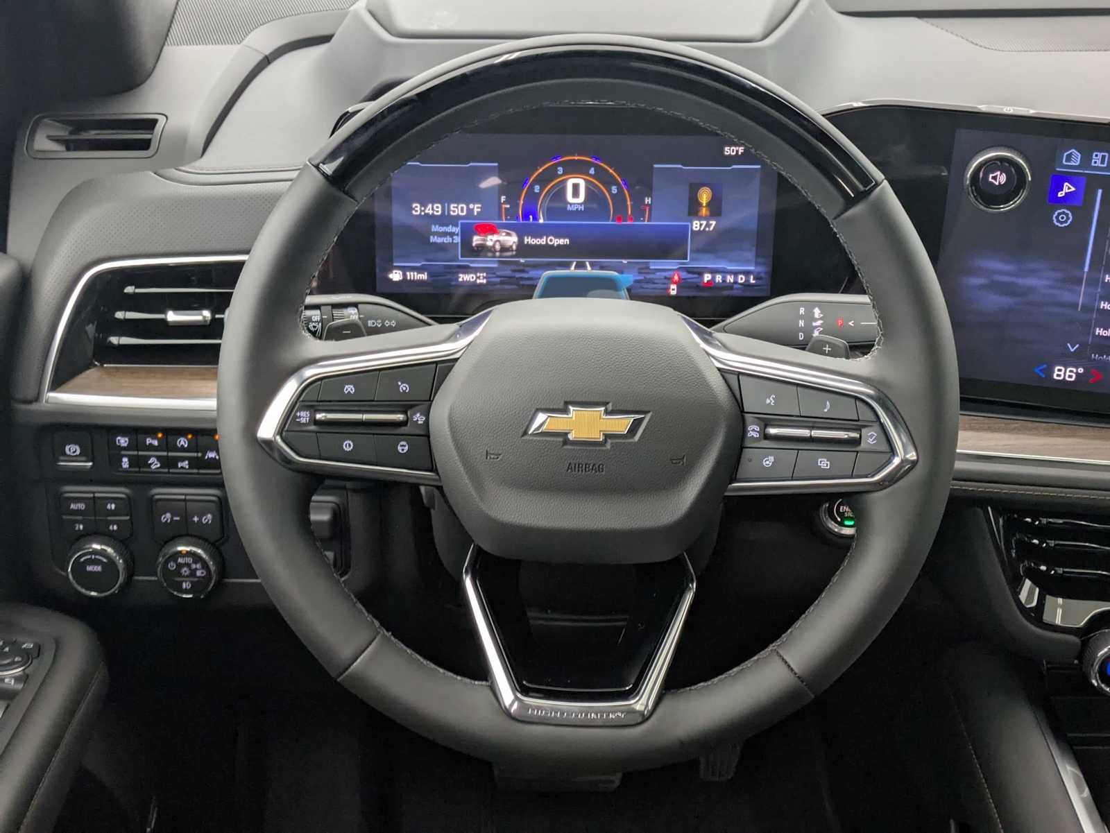 Thumbnail: 2026 Chevrolet Suburban - 24