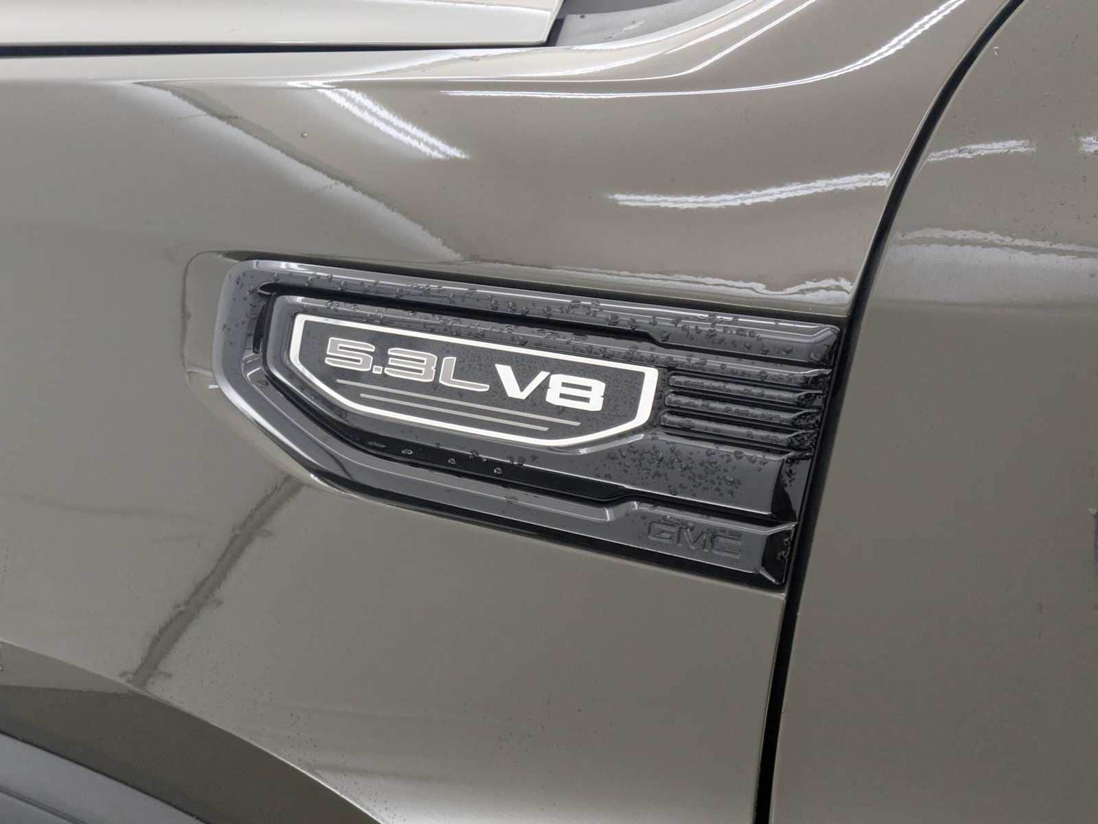 Thumbnail: 2023 GMC Sierra 1500 - 12