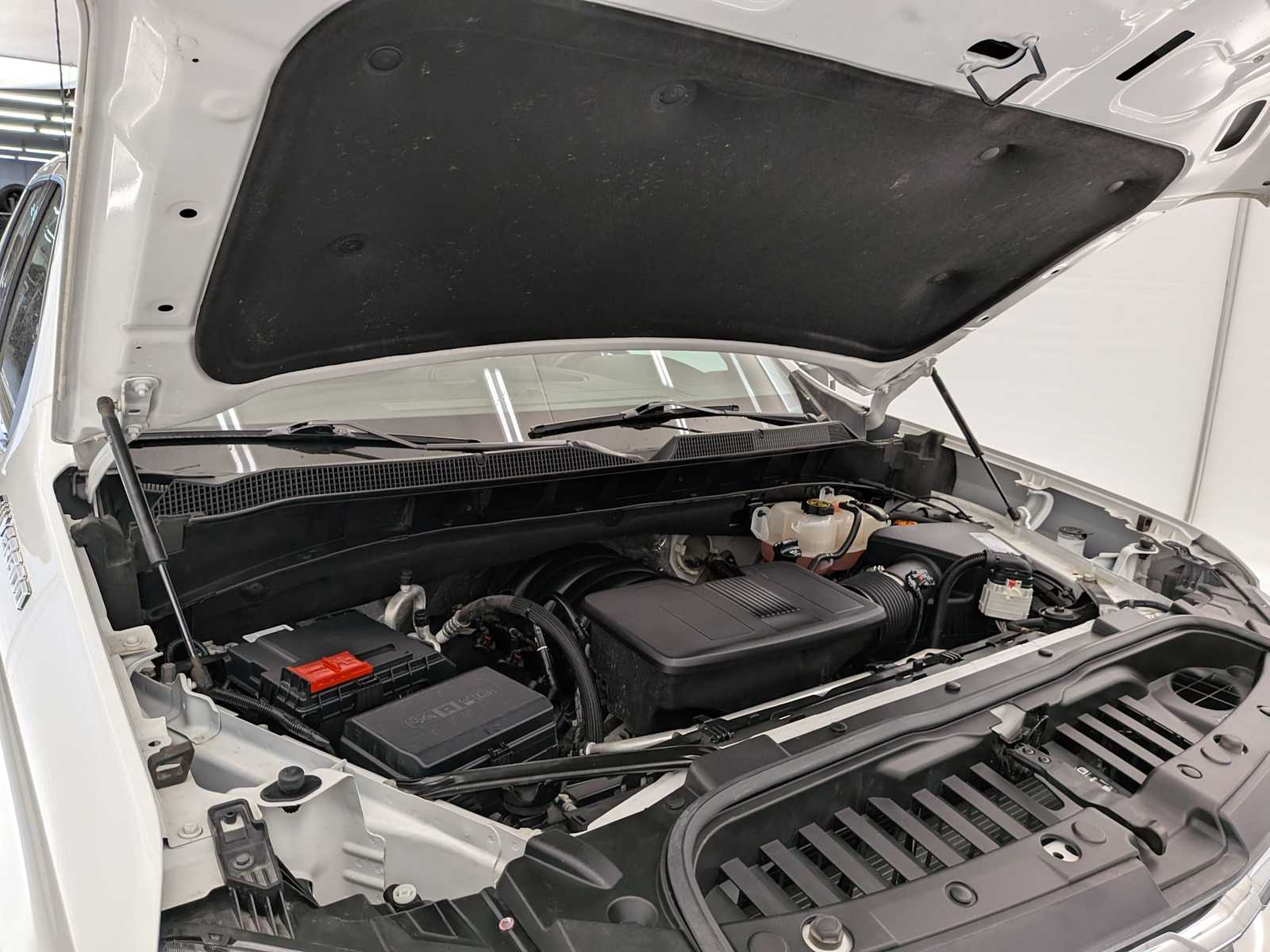 Thumbnail: 2021 Chevrolet Silverado 1500 - 16