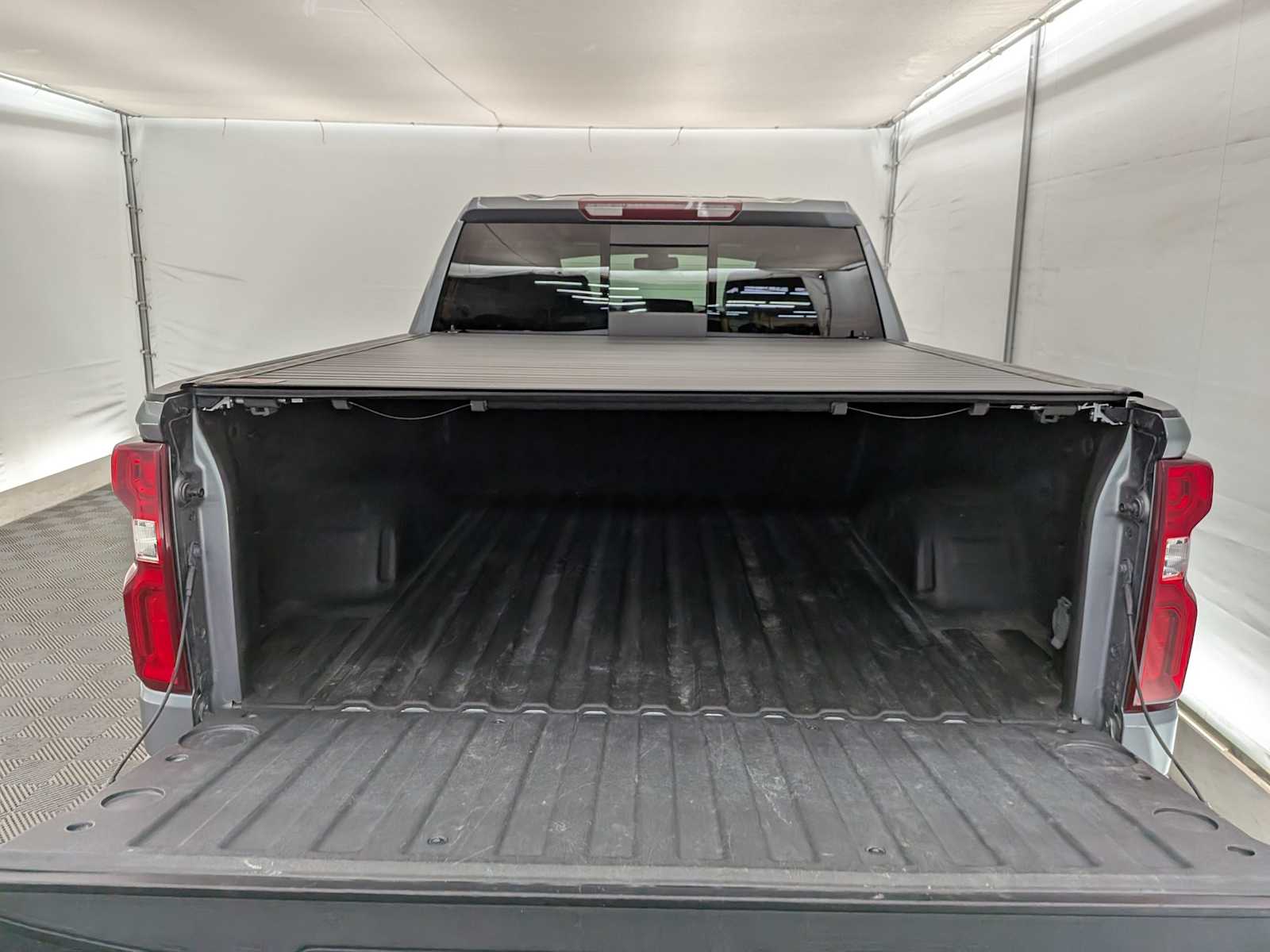 Thumbnail: 2020 Chevrolet Silverado 1500 - 36