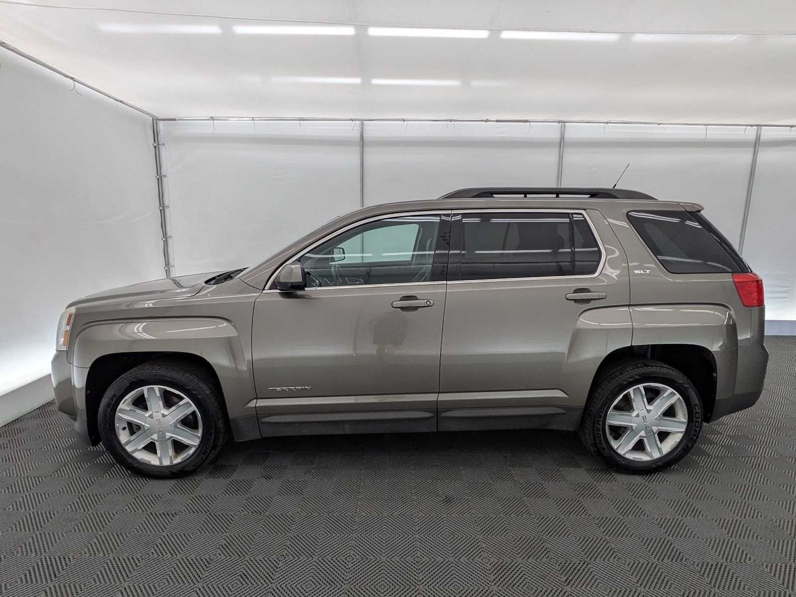 Thumbnail: 2012 GMC Terrain - 3