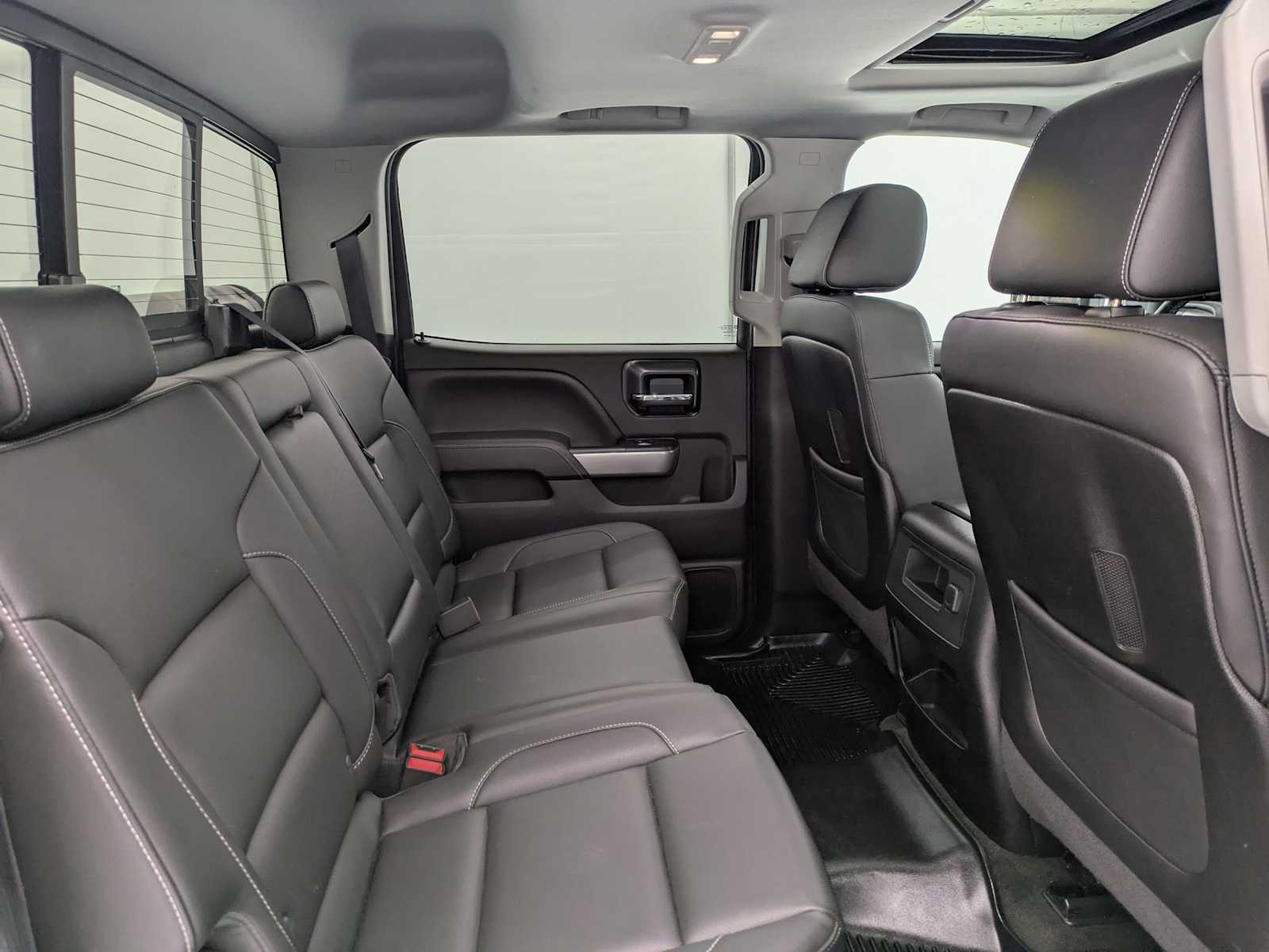 Thumbnail: 2015 Chevrolet Silverado 1500 - 23