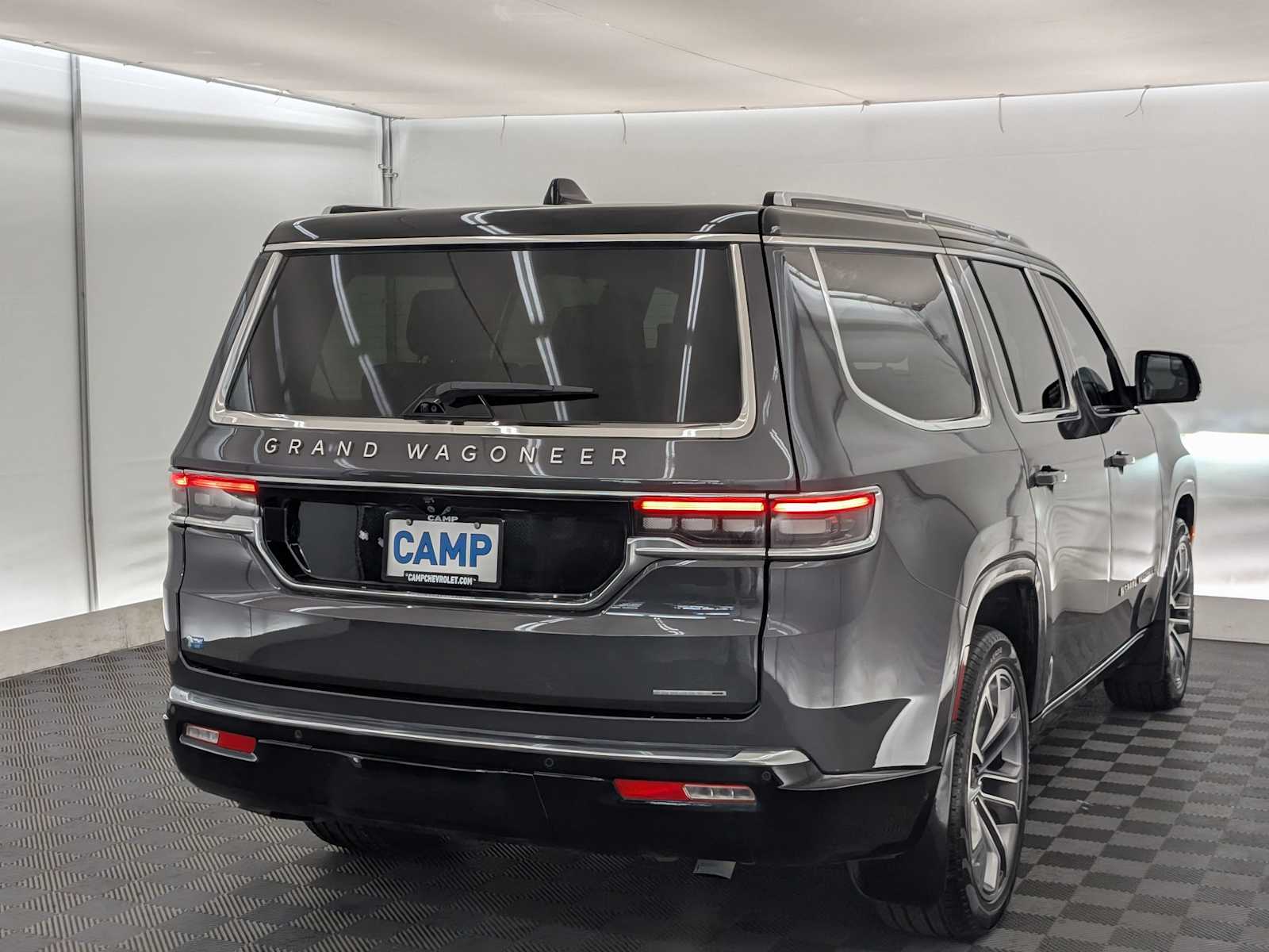 Thumbnail: 2024 Jeep Grand Wagoneer - 6