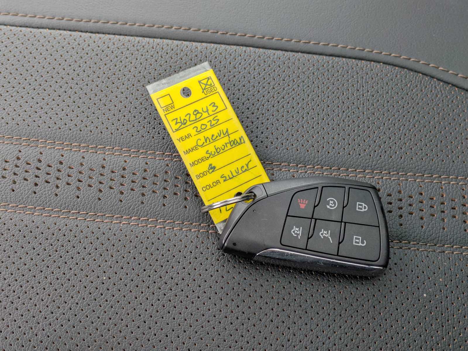 Thumbnail: 2025 Chevrolet Suburban - 35