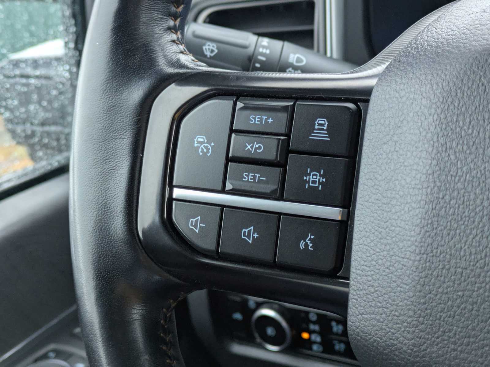 Thumbnail: 2023 Ford F-350 - 26