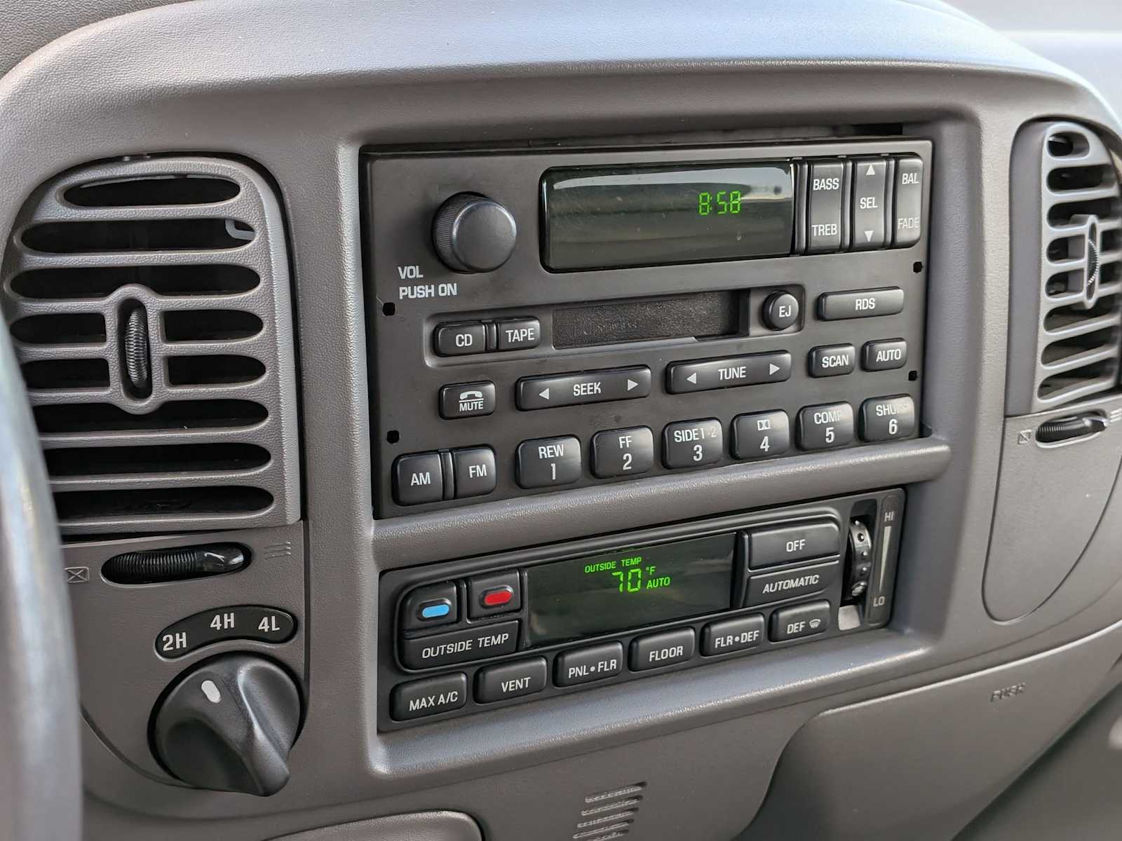 Thumbnail: 2002 Ford F-150 - 30