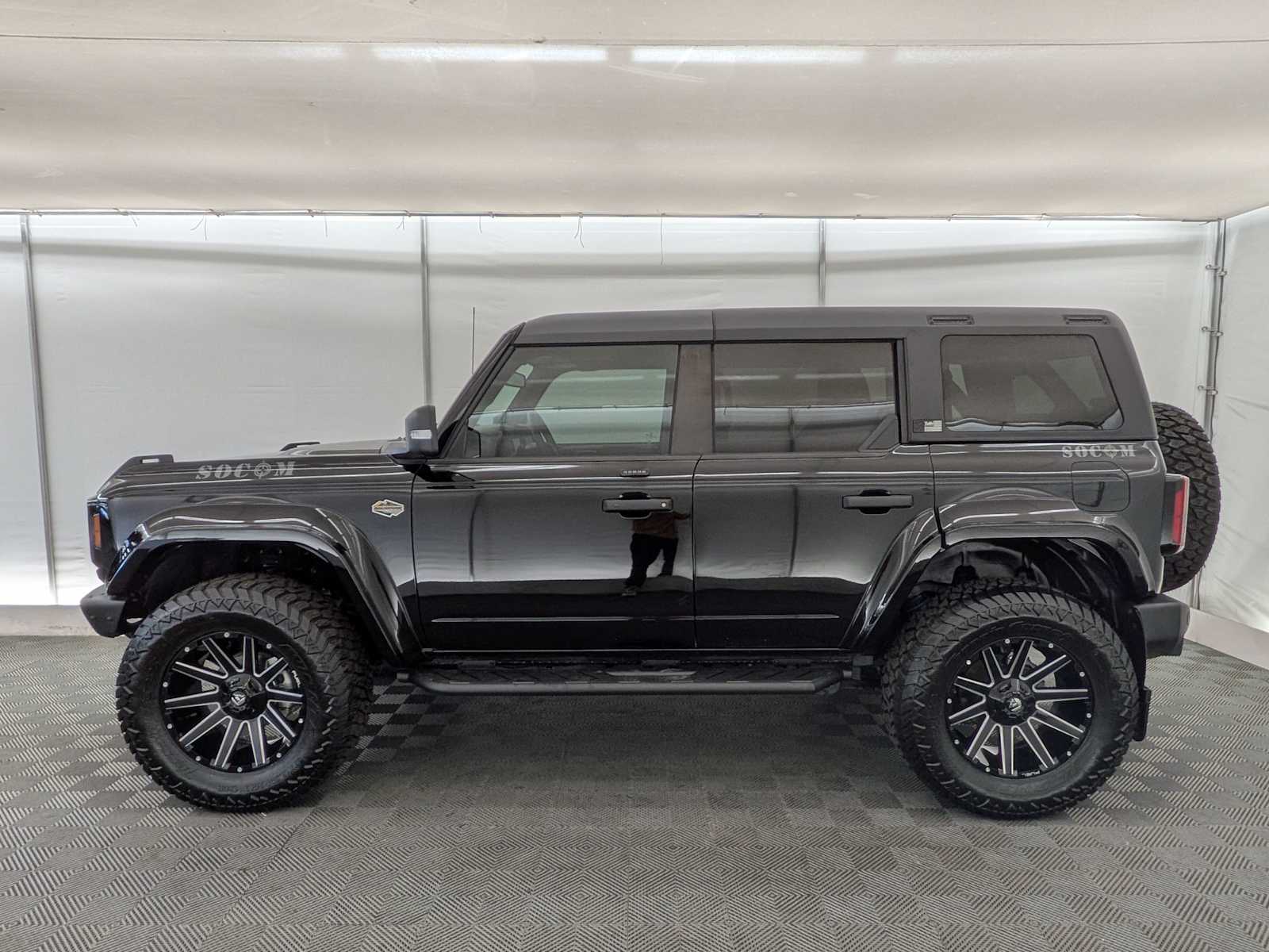 2023 Ford Bronco Wildtrak photo 3