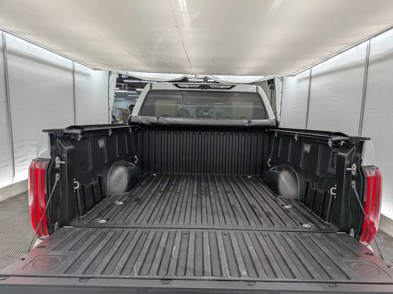 Thumbnail: 2022 Toyota Tundra - 35